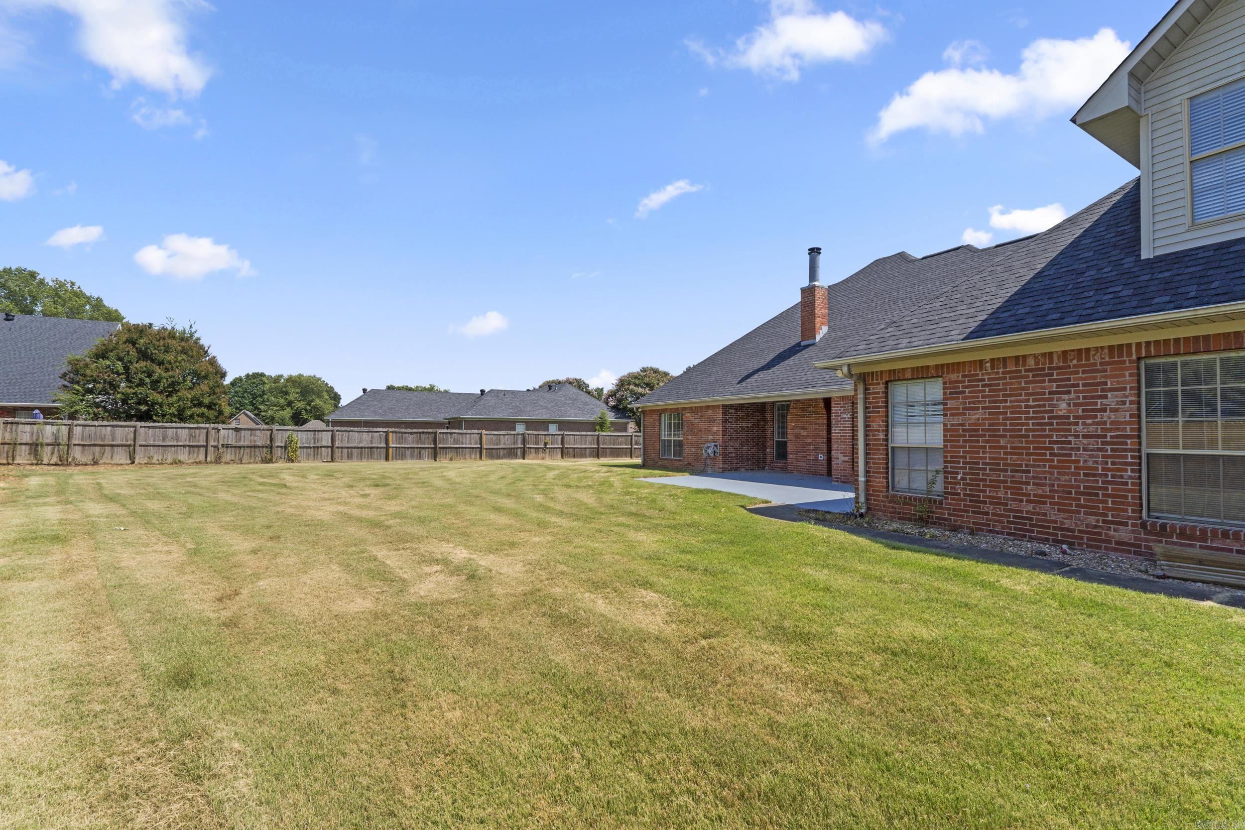 WOODLAND SPRINGS - Residential