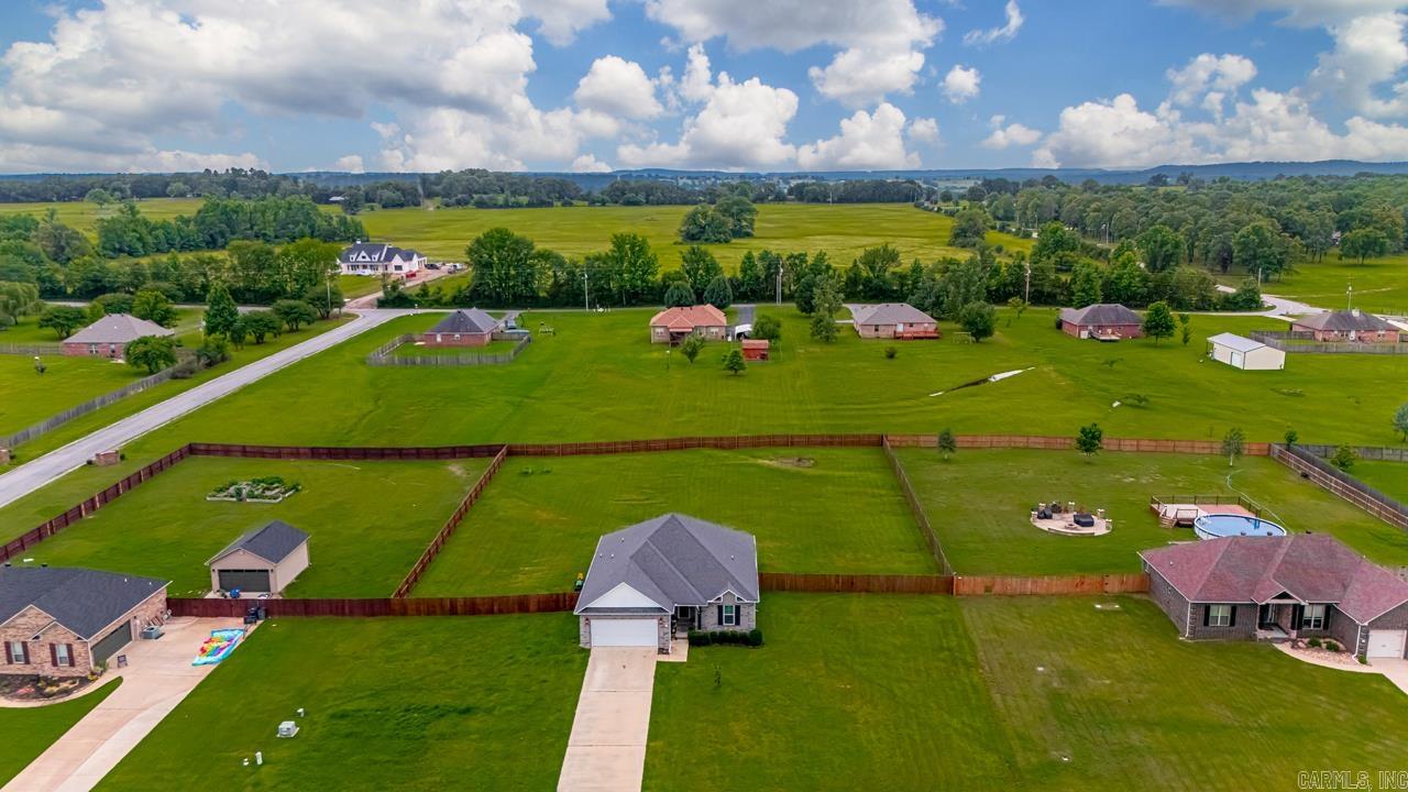 BIANCA MEADOWS - Residential