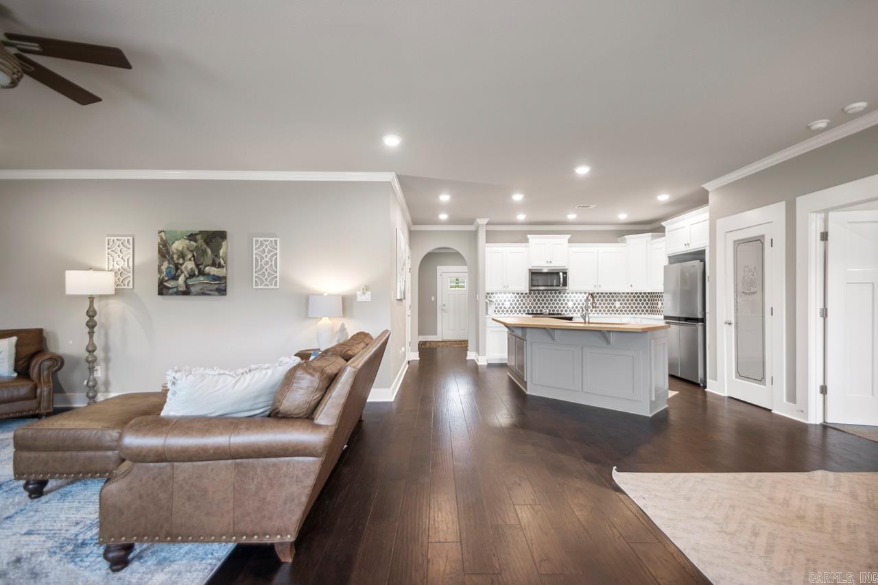 BIANCA MEADOWS - Residential