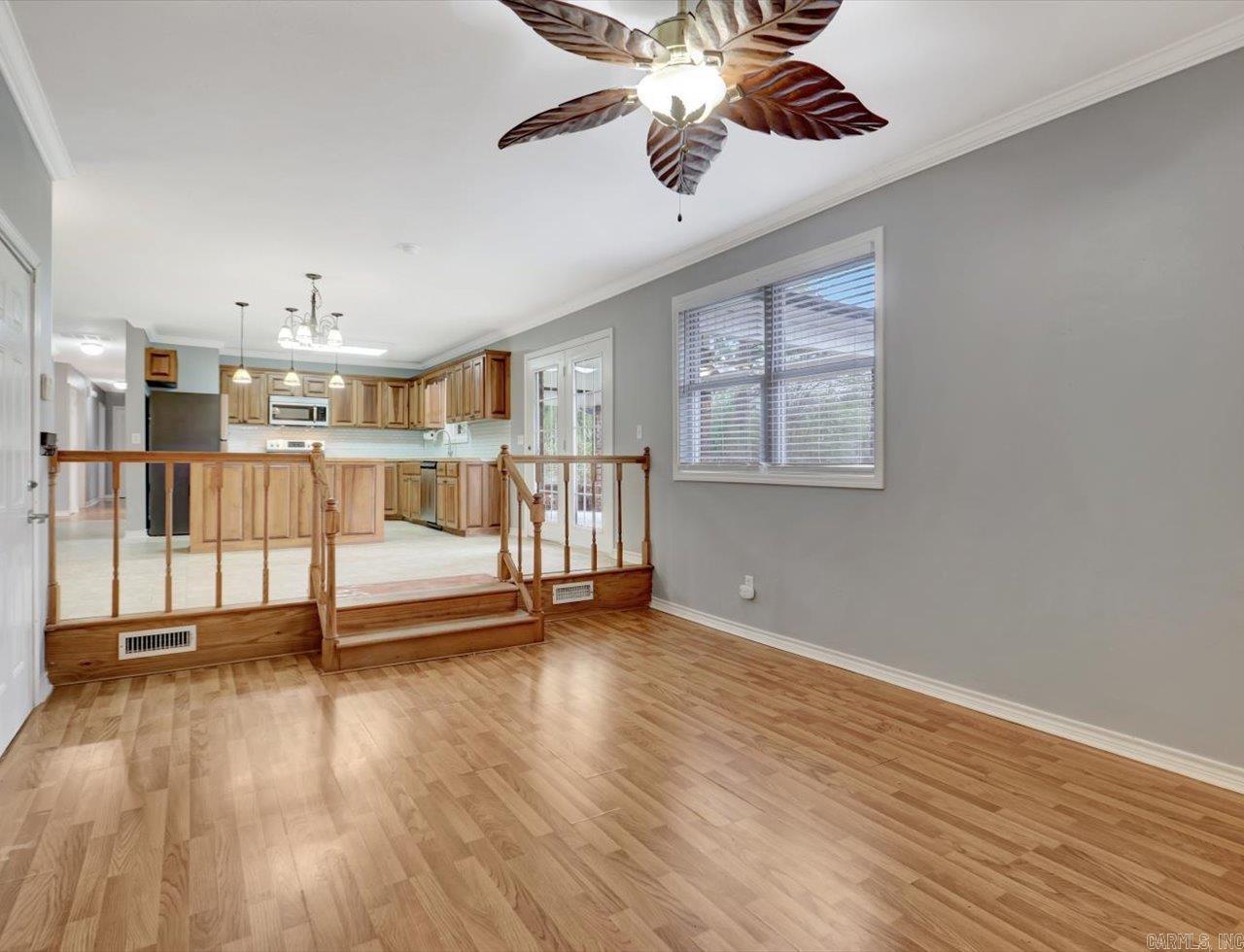 BEVERLY HILLS - Residential