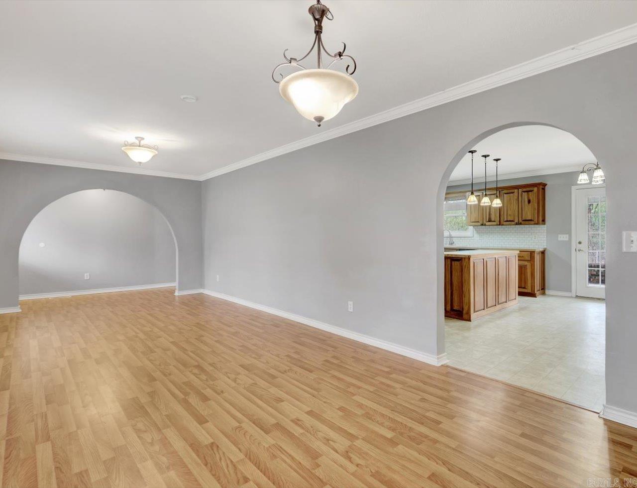 BEVERLY HILLS - Residential