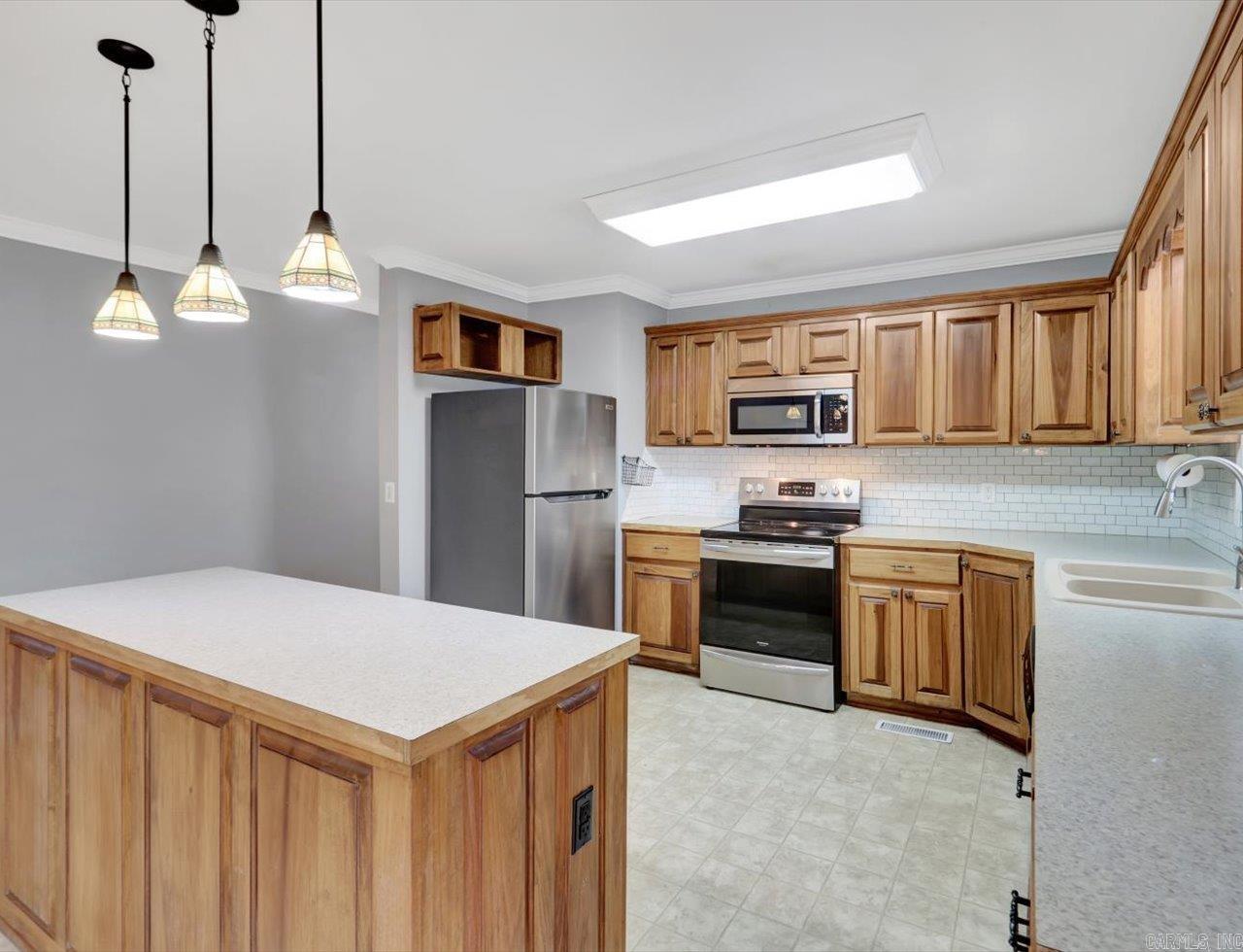 BEVERLY HILLS - Residential