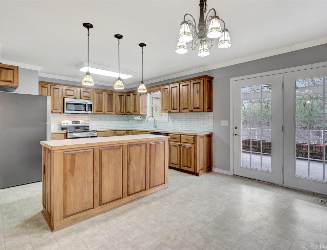 BEVERLY HILLS - Residential