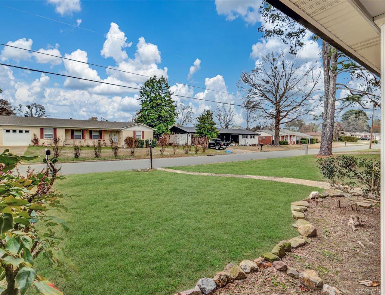 BEVERLY HILLS - Residential