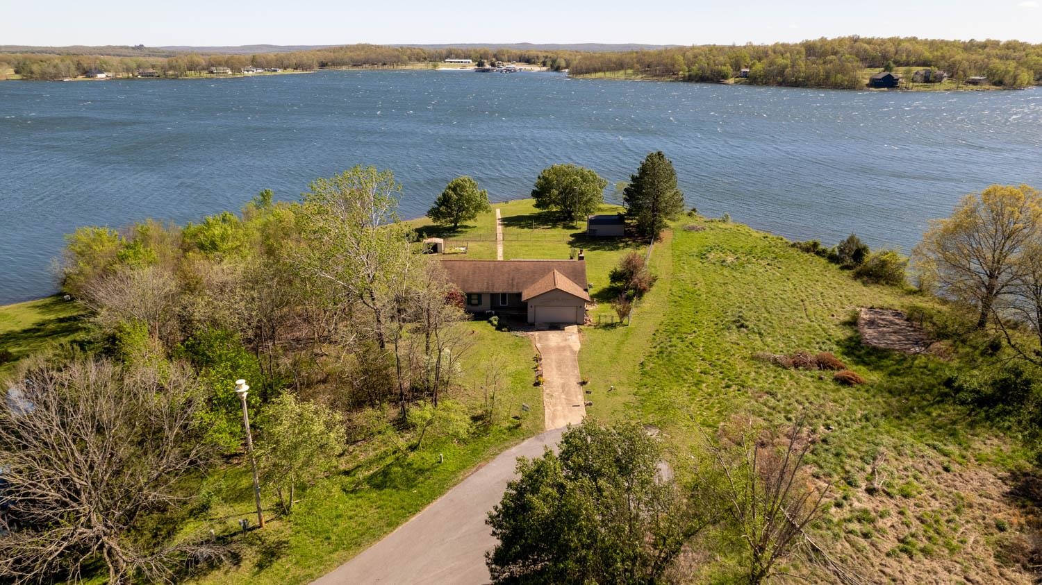 NORTH SHORE - Residential