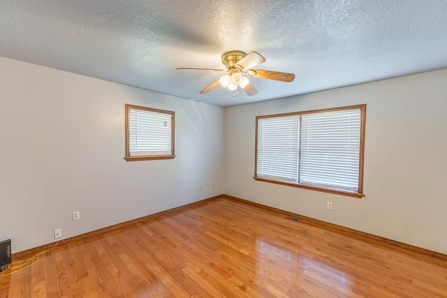 NORTH SHORE - Residential