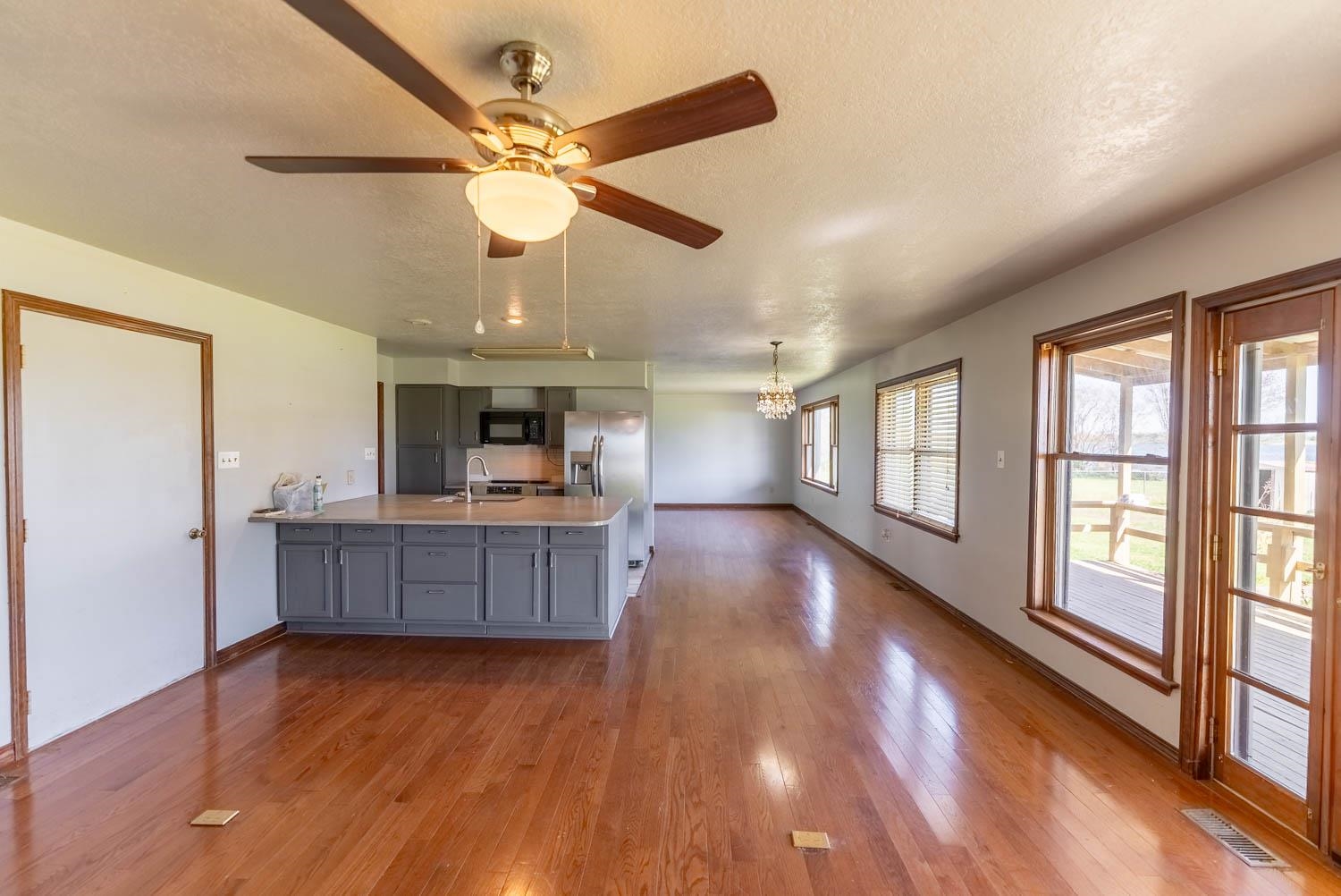 NORTH SHORE - Residential