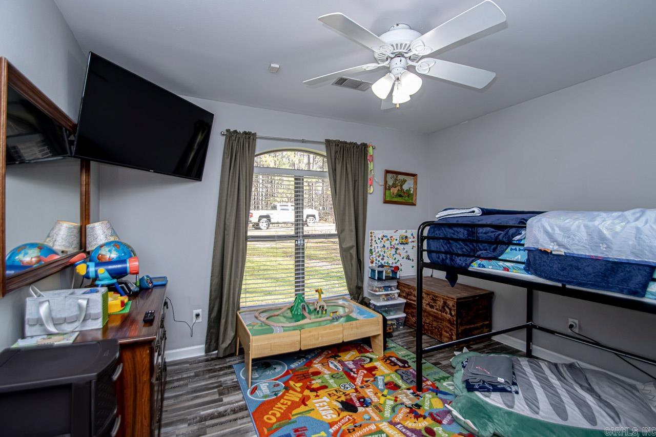 Maple Creek-Silver Maple - Residential