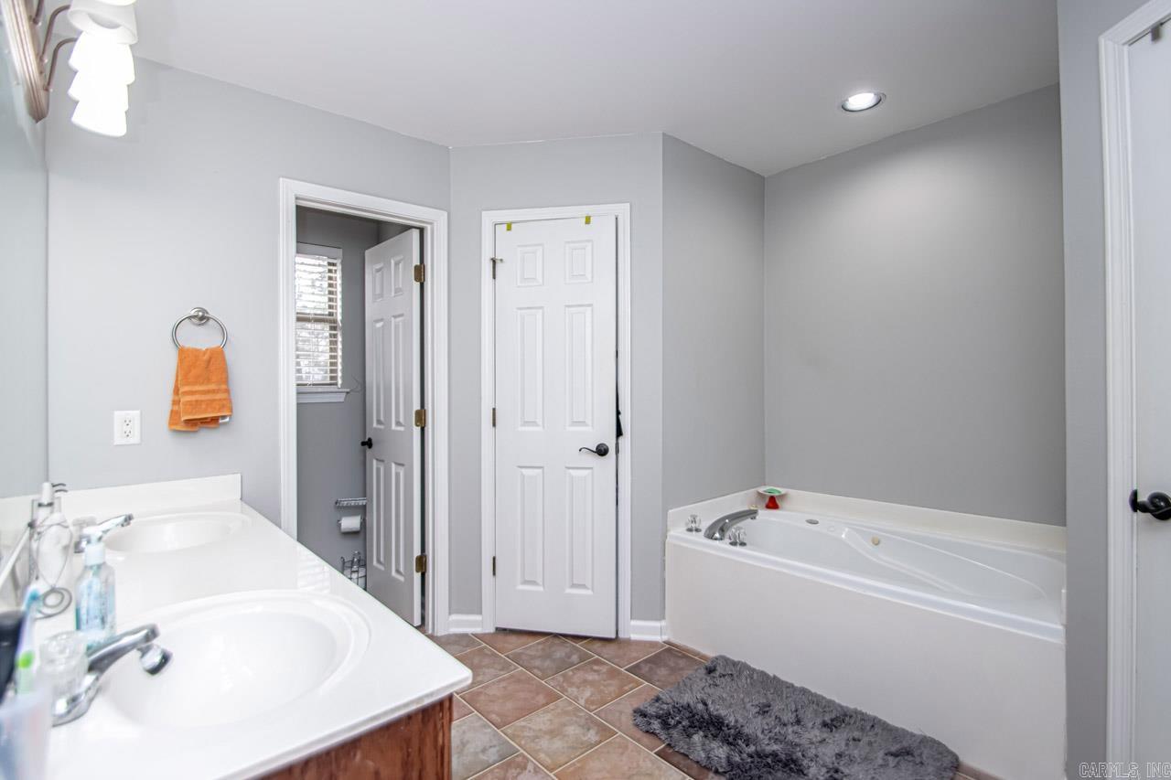 Maple Creek-Silver Maple - Residential