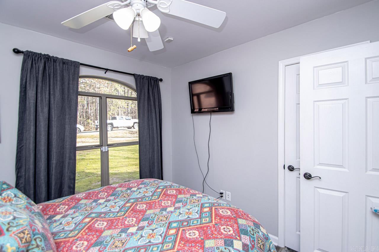 Maple Creek-Silver Maple - Residential