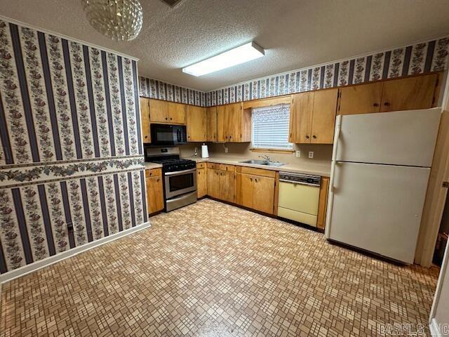 KETCHUM & MELTON - Residential