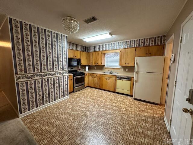 KETCHUM & MELTON - Residential