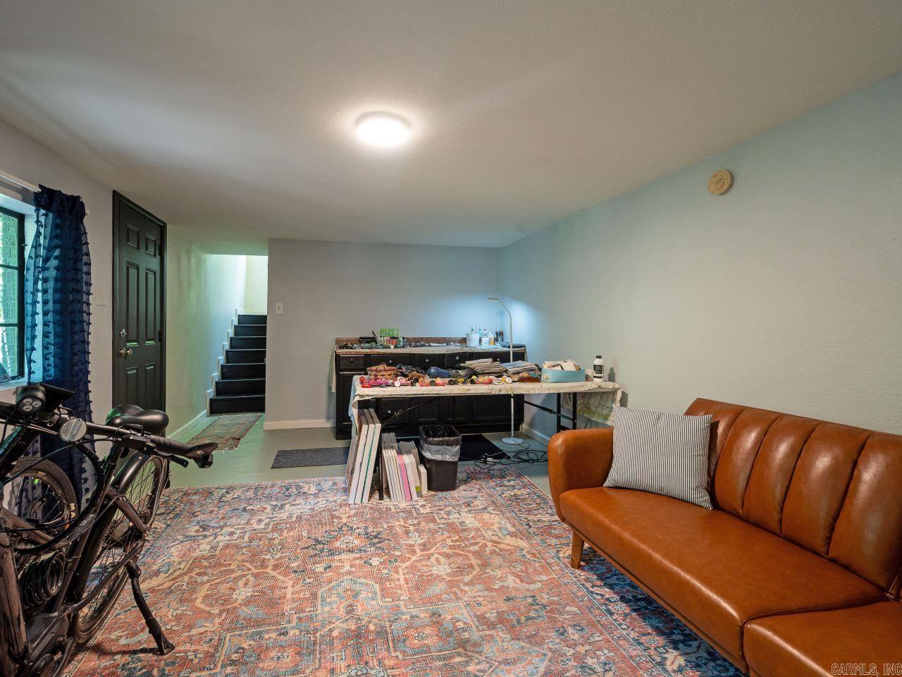 HSR BLK - Residential