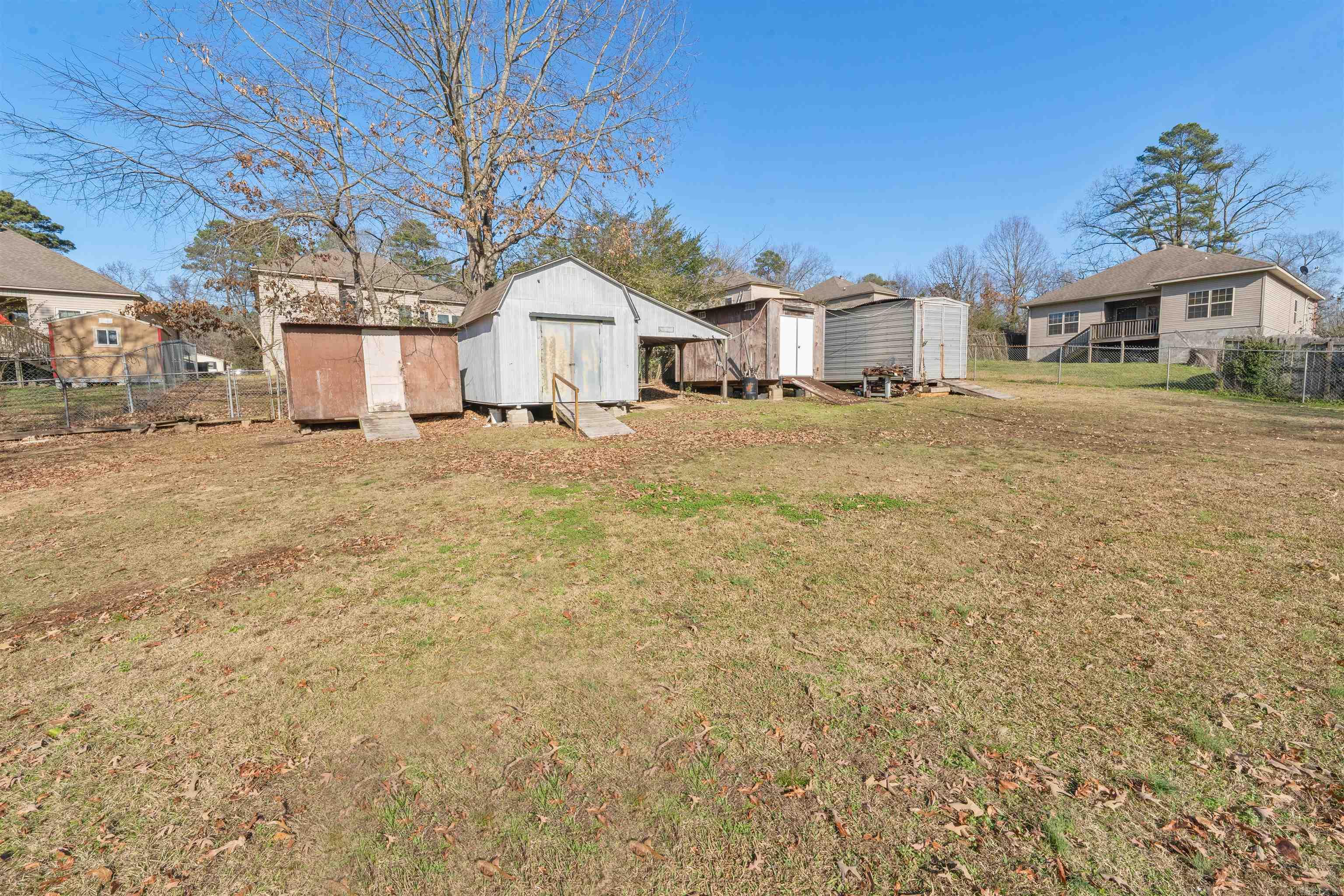 BARROW JOHN - Residential