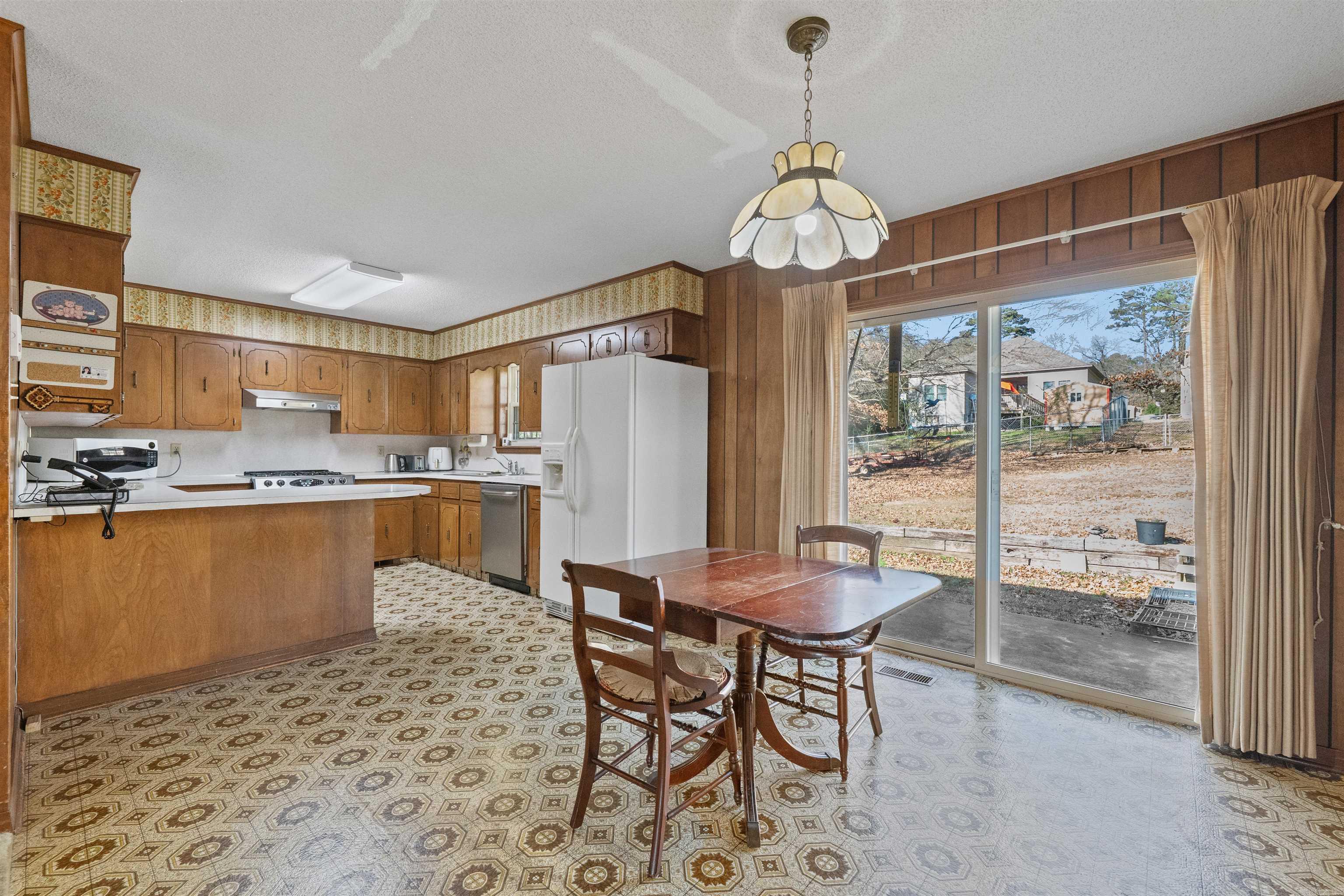 BARROW JOHN - Residential