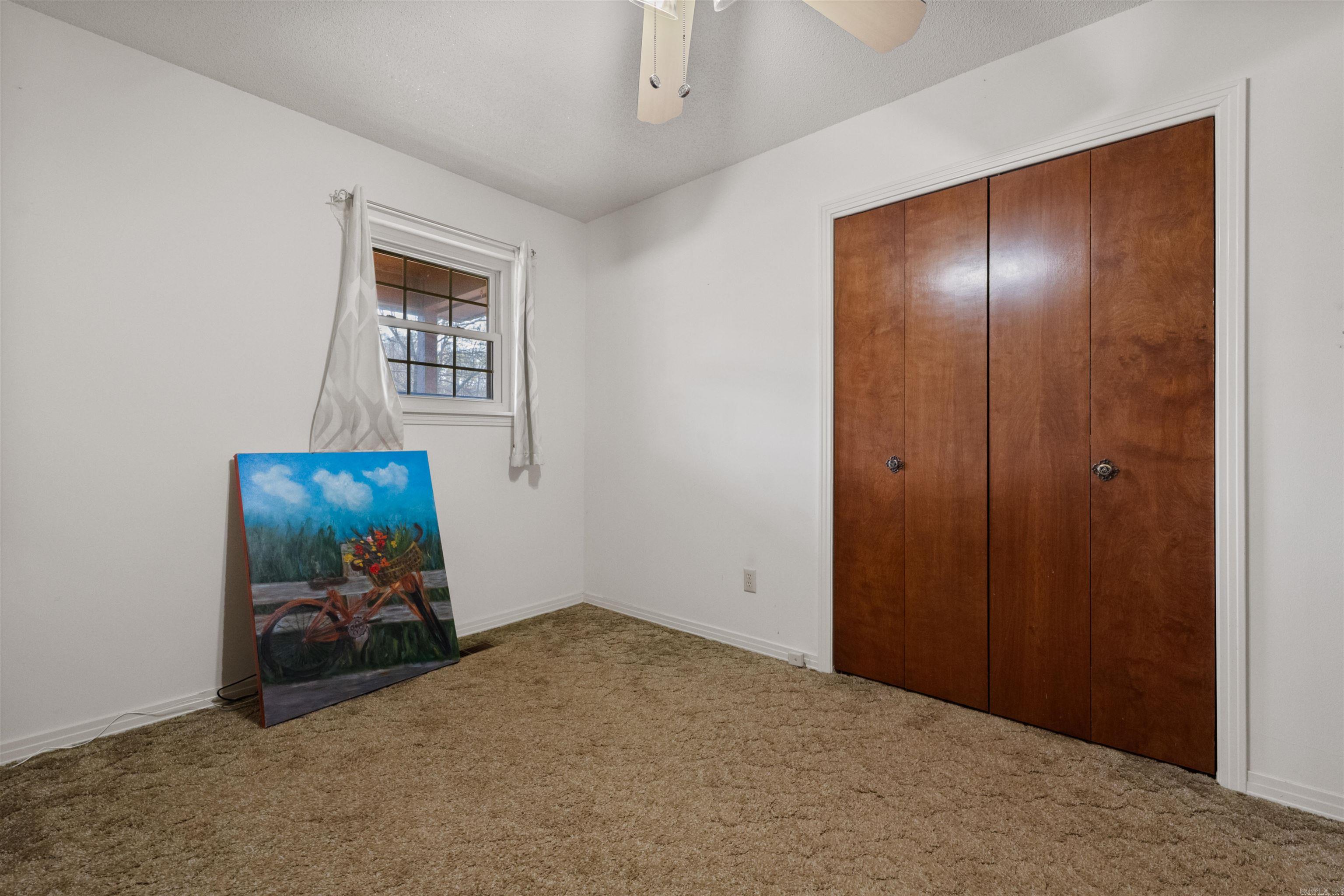 BARROW JOHN - Residential