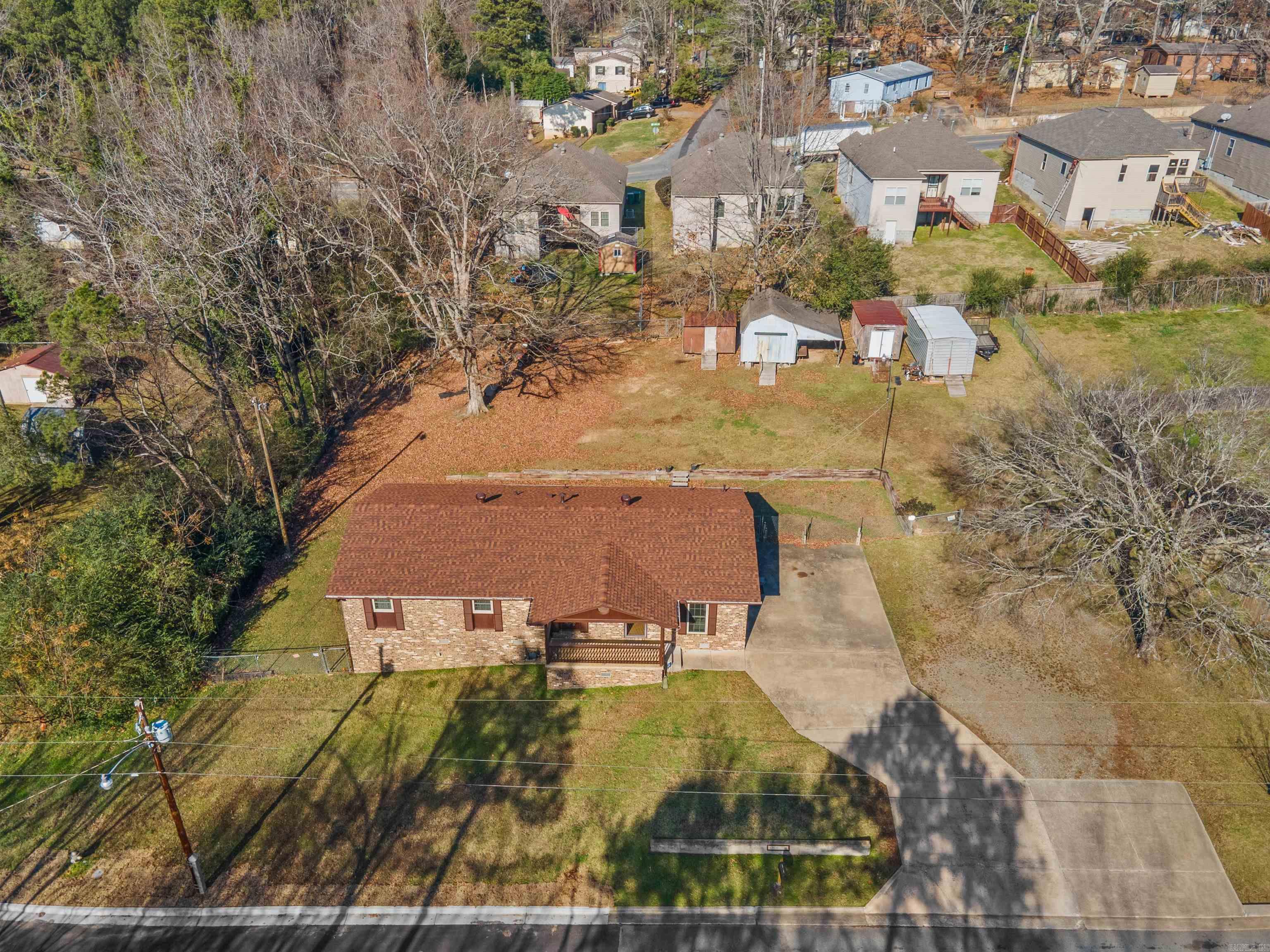 BARROW JOHN - Residential