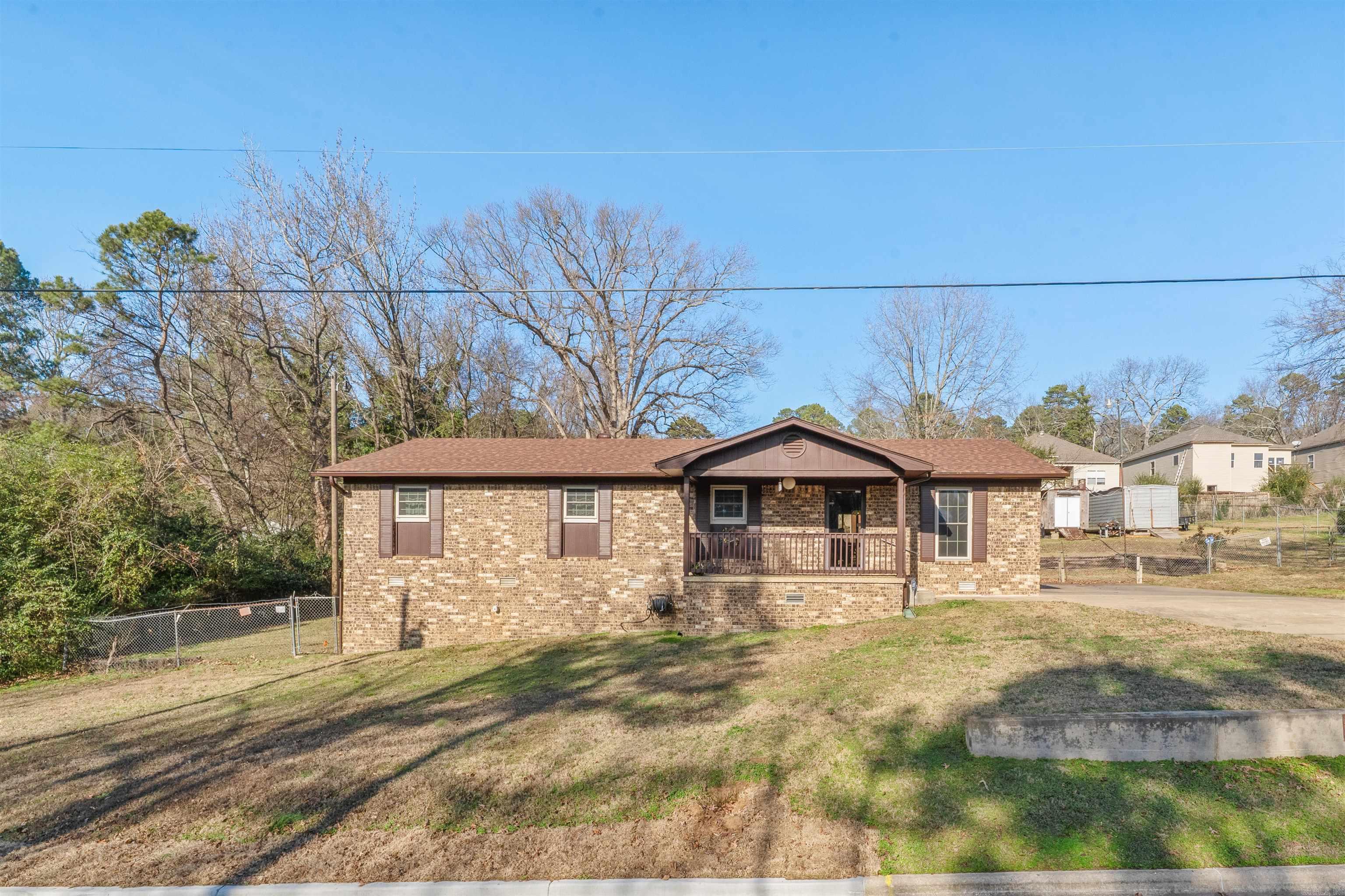 BARROW JOHN - Residential