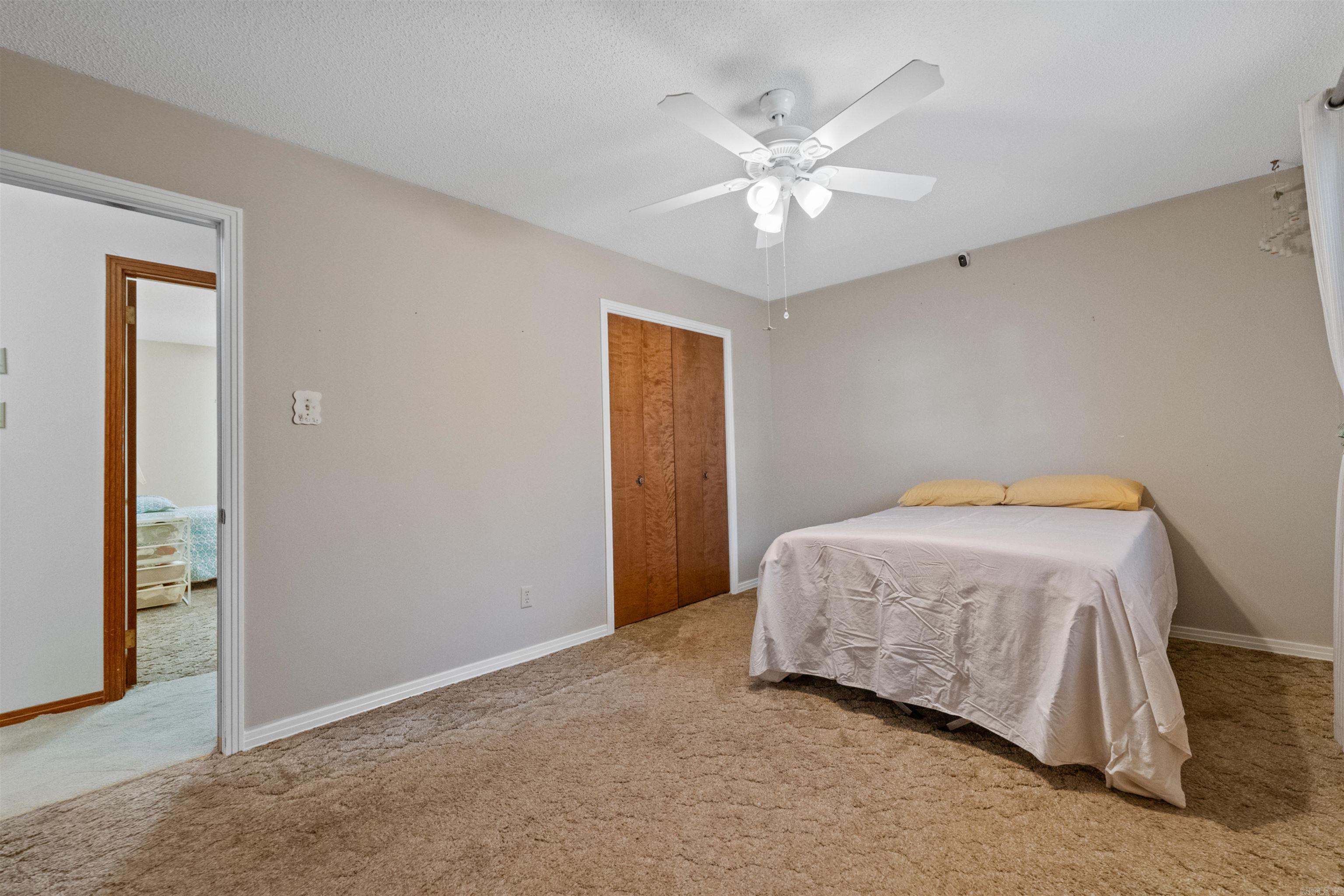 BARROW JOHN - Residential