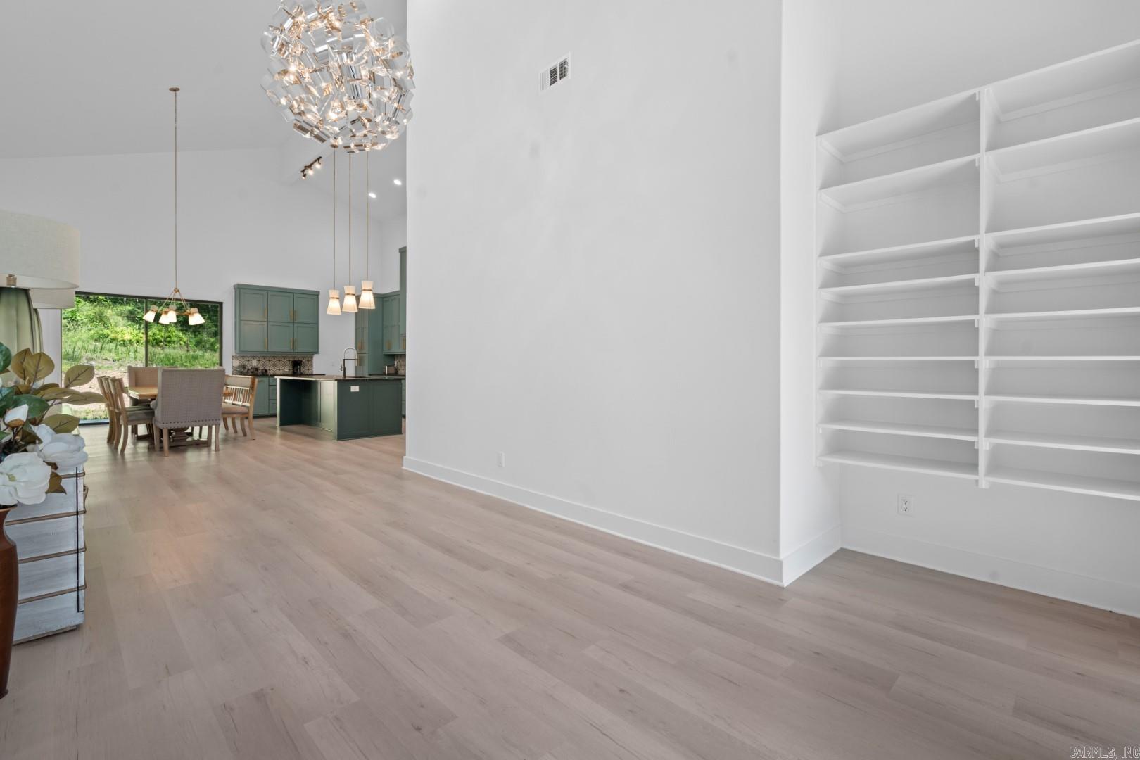 BAYOU RIDGE - Residential