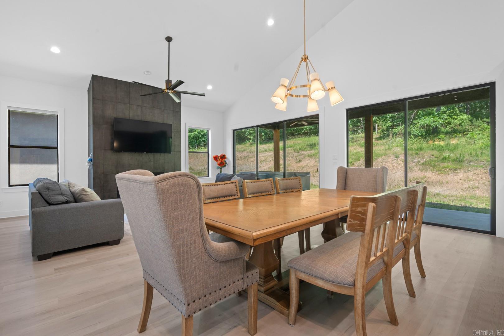 BAYOU RIDGE - Residential