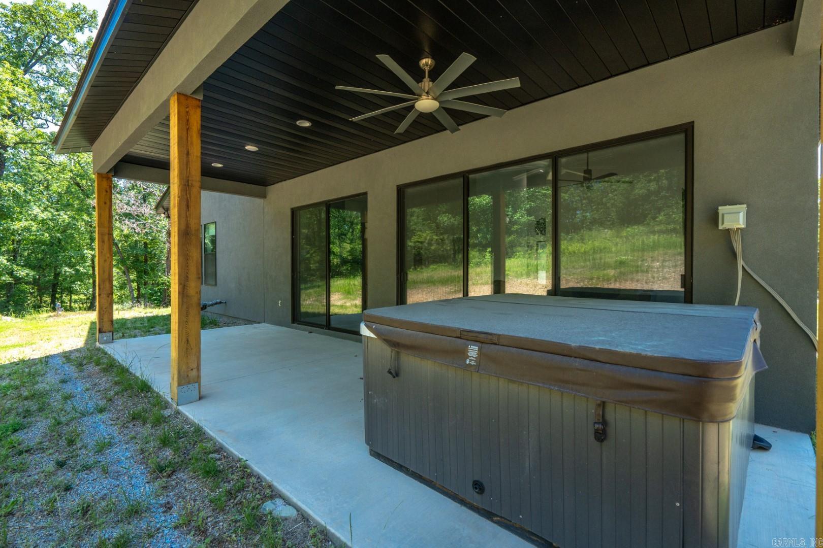 BAYOU RIDGE - Residential