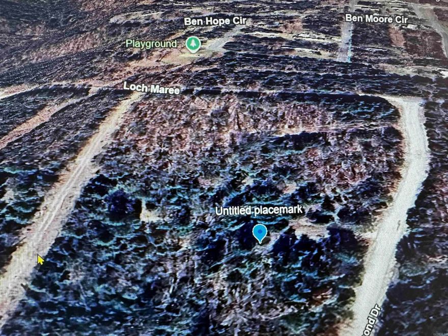 Vacant land. Lot dimensions are 90x37x17x222x171