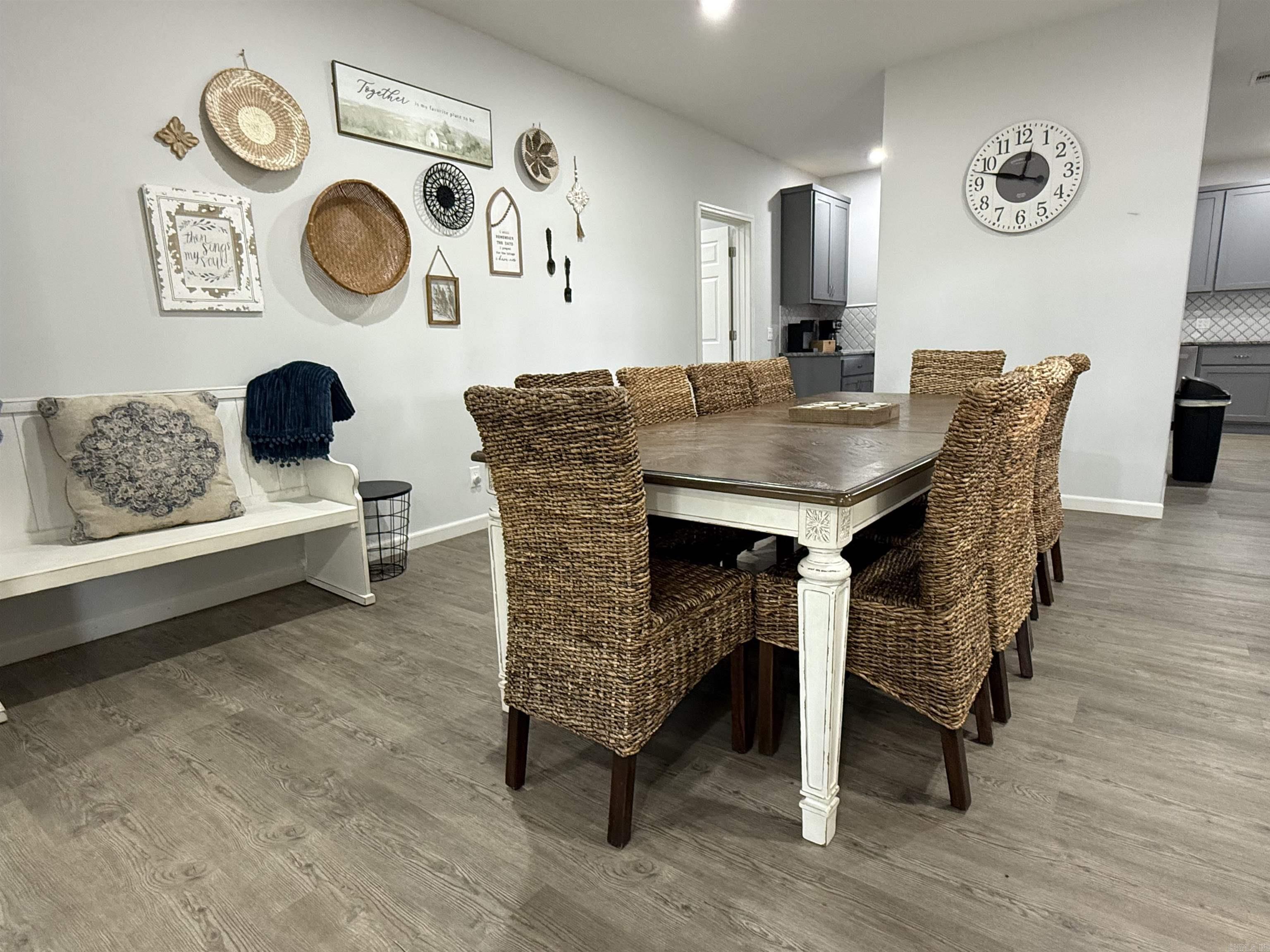 MOUNTAIN VIEW - Residential