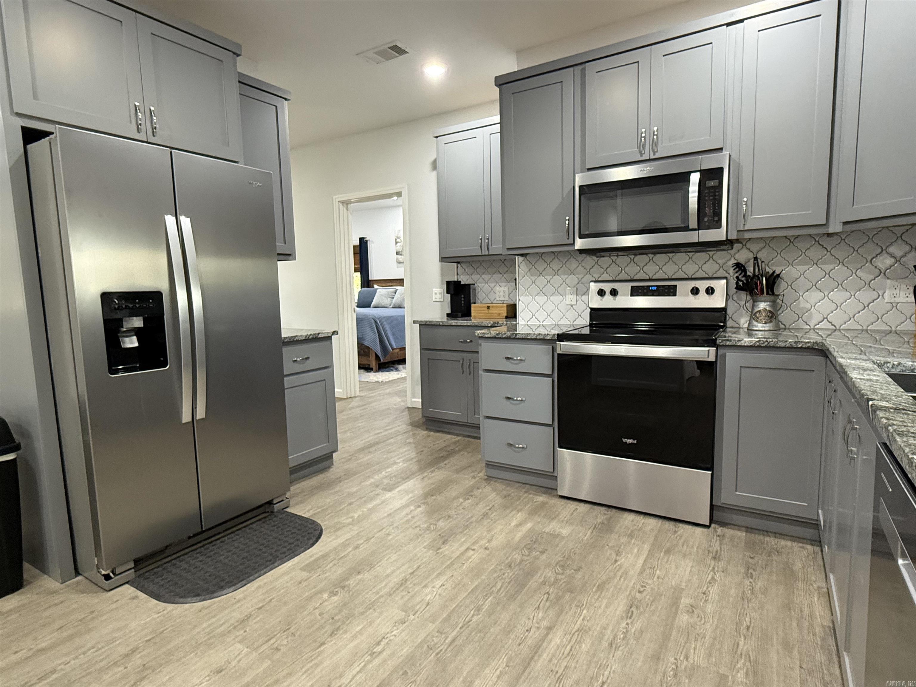 MOUNTAIN VIEW - Residential