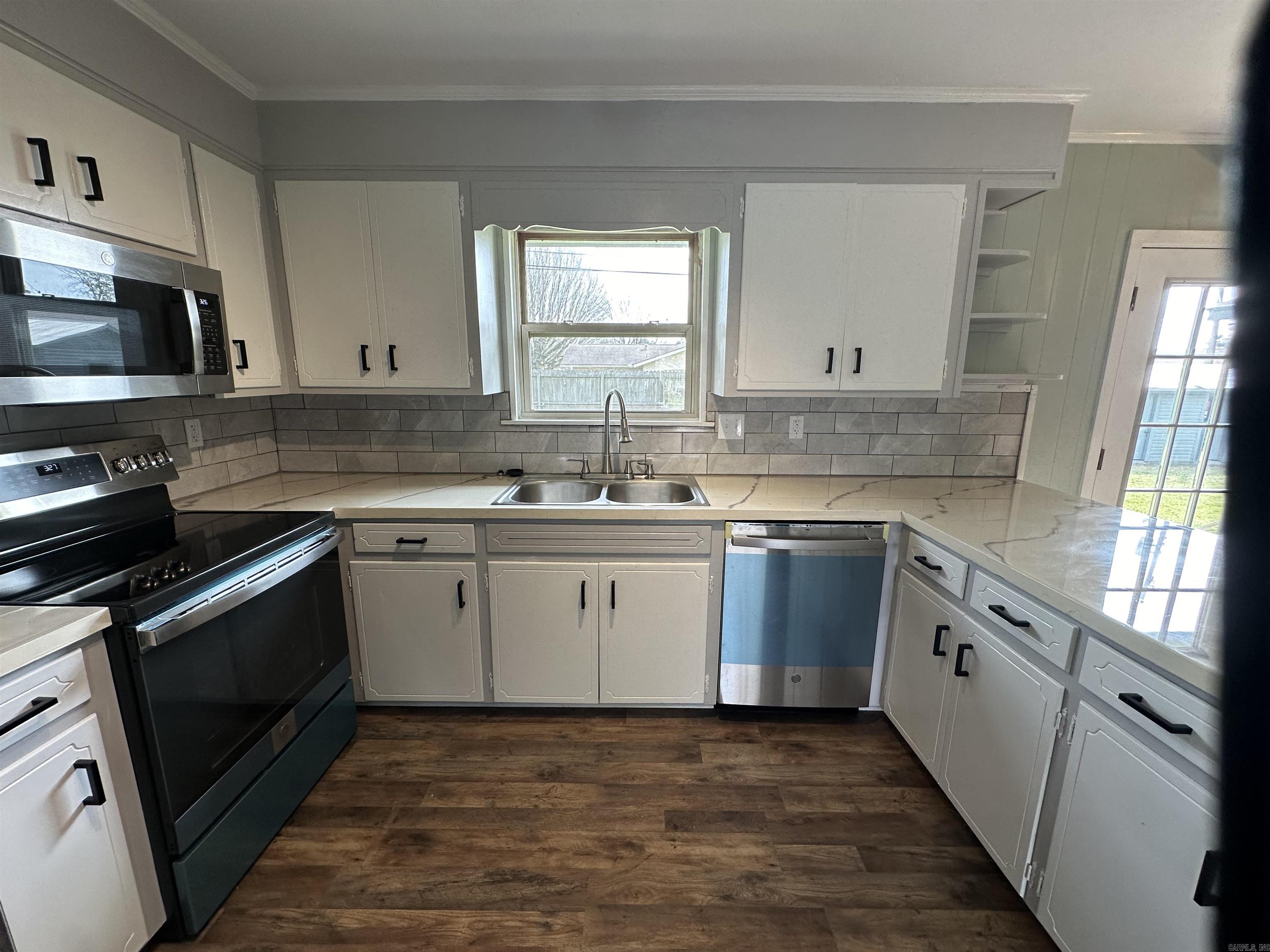 EDGEWOOD S/D - Residential