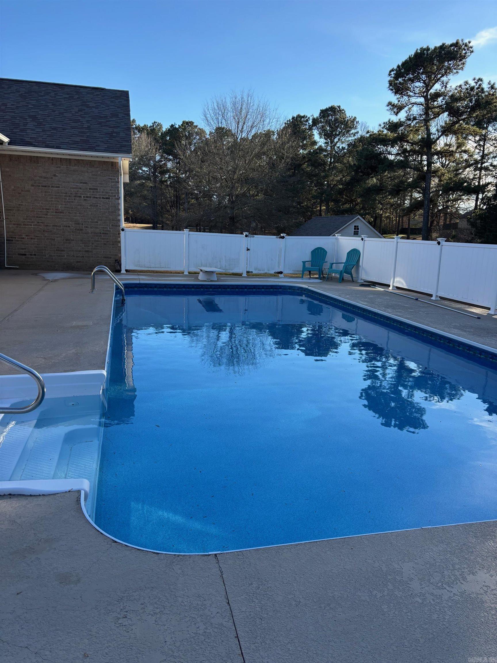 DEERWOOD ESTATES - Residential