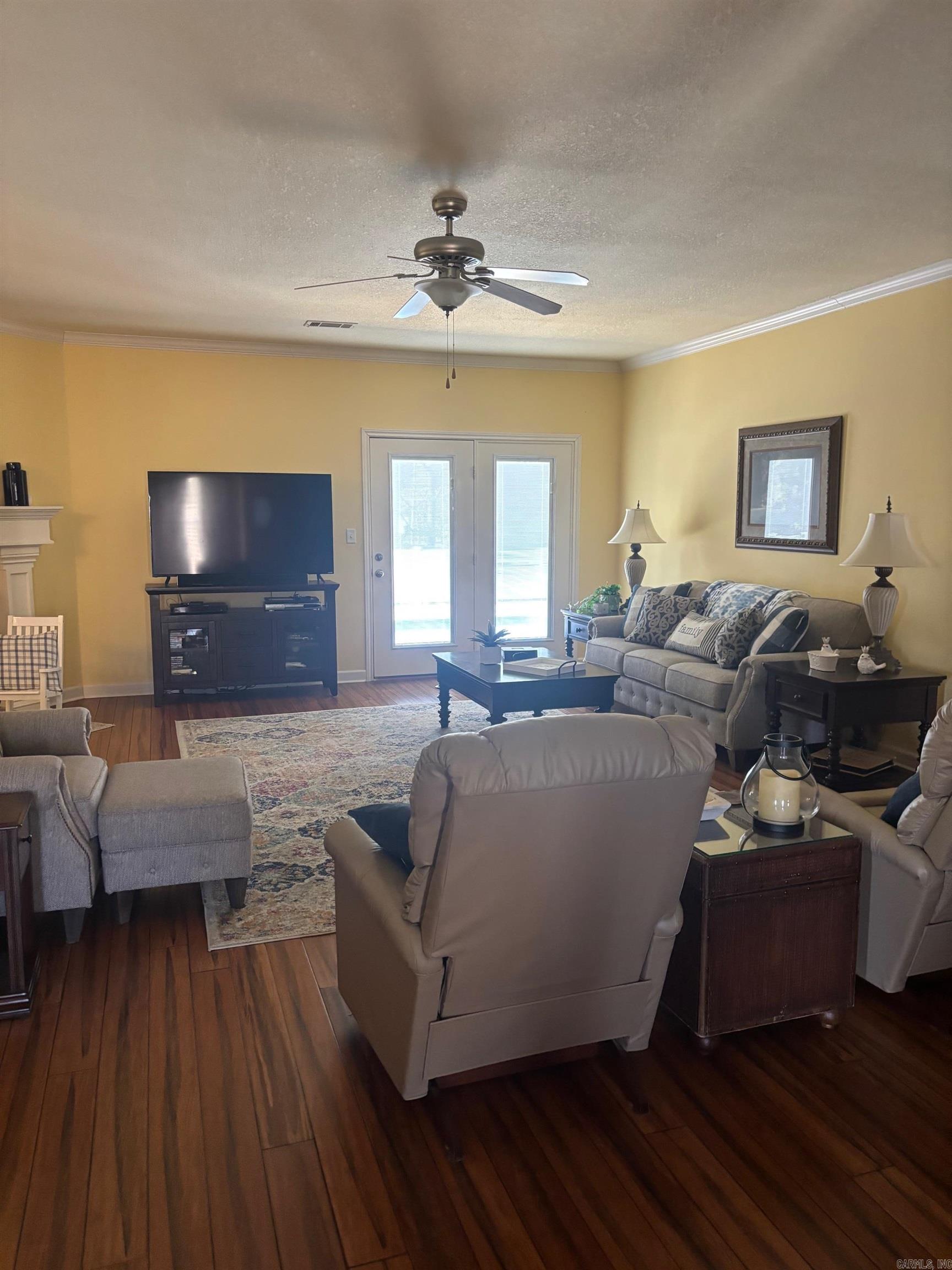 DEERWOOD ESTATES - Residential