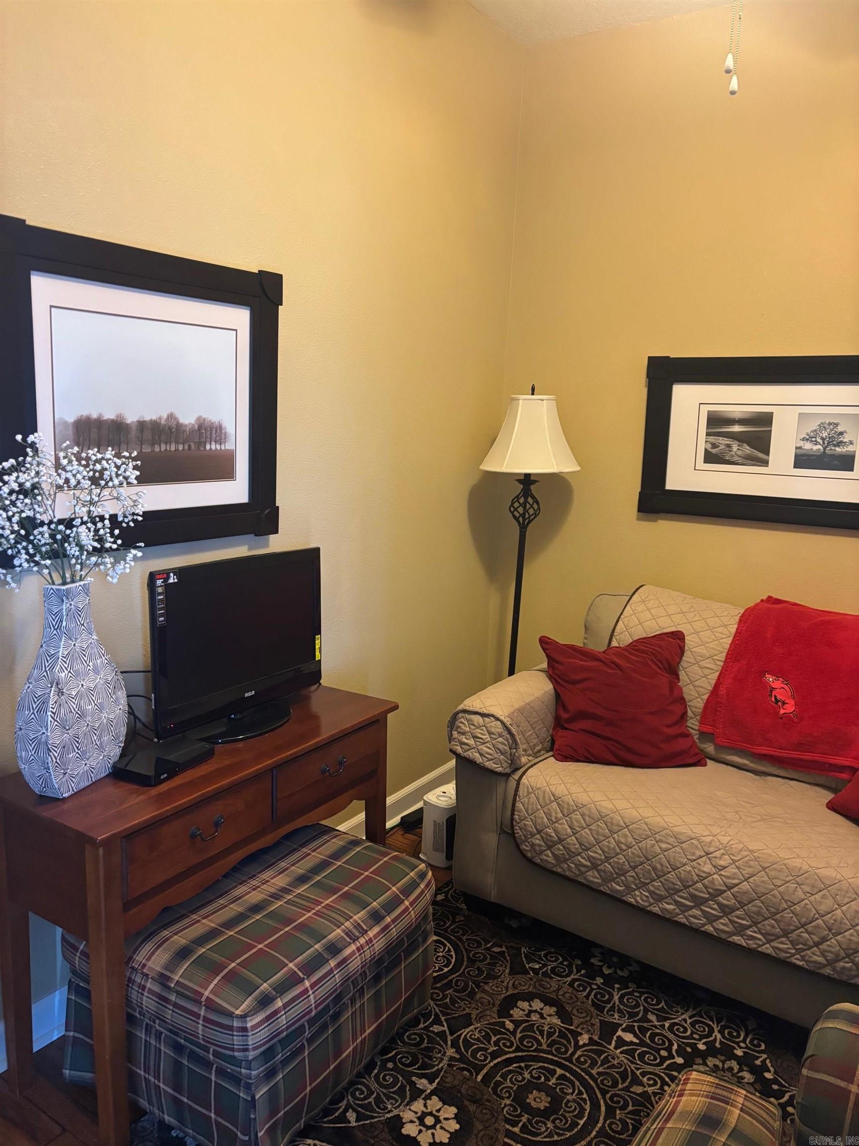 DEERWOOD ESTATES - Residential