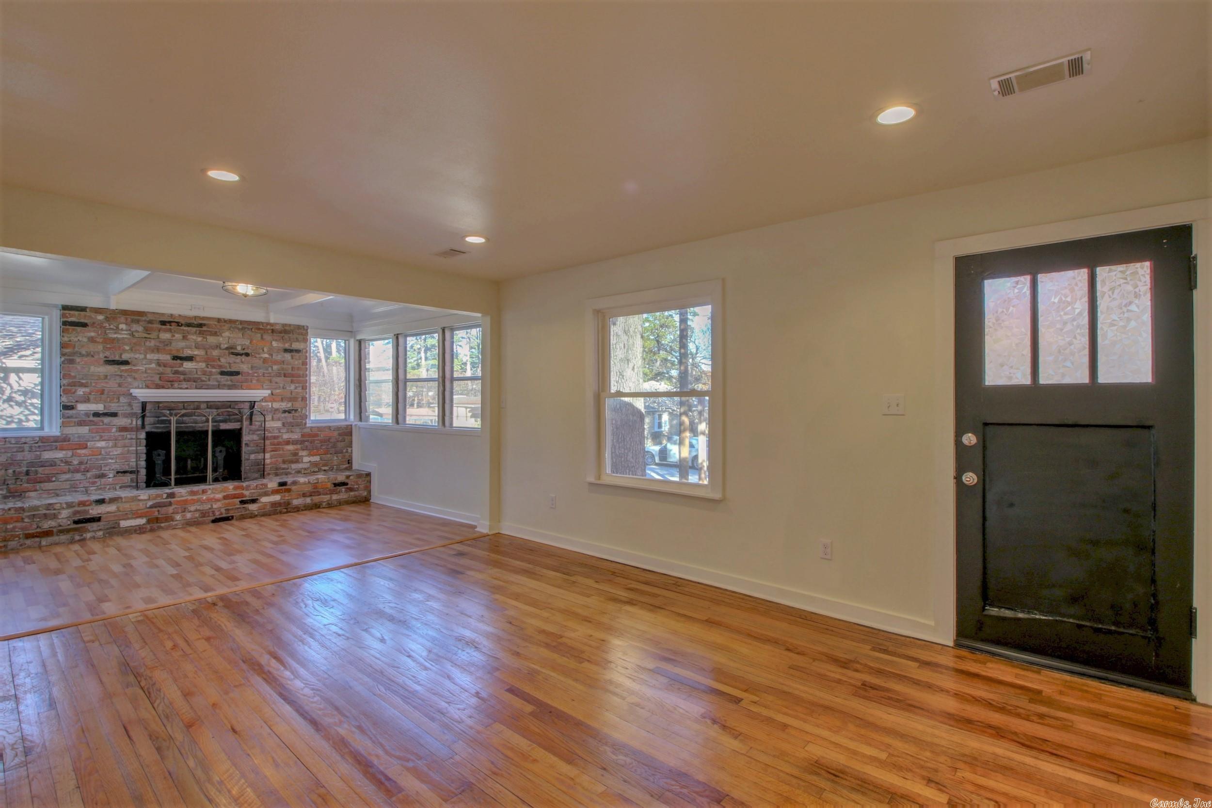 Cherry & Cox - Residential Lease