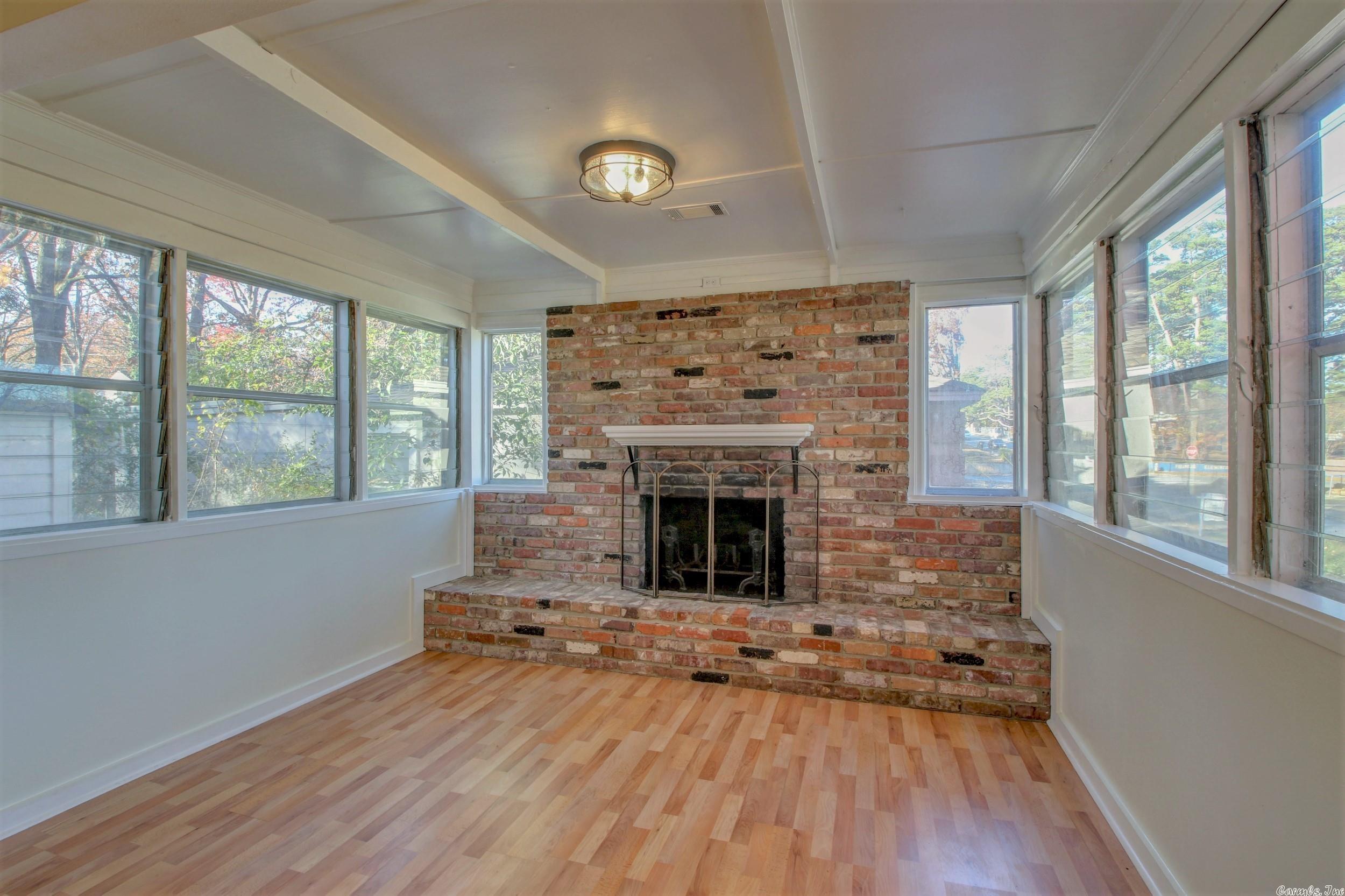 Cherry & Cox - Residential Lease