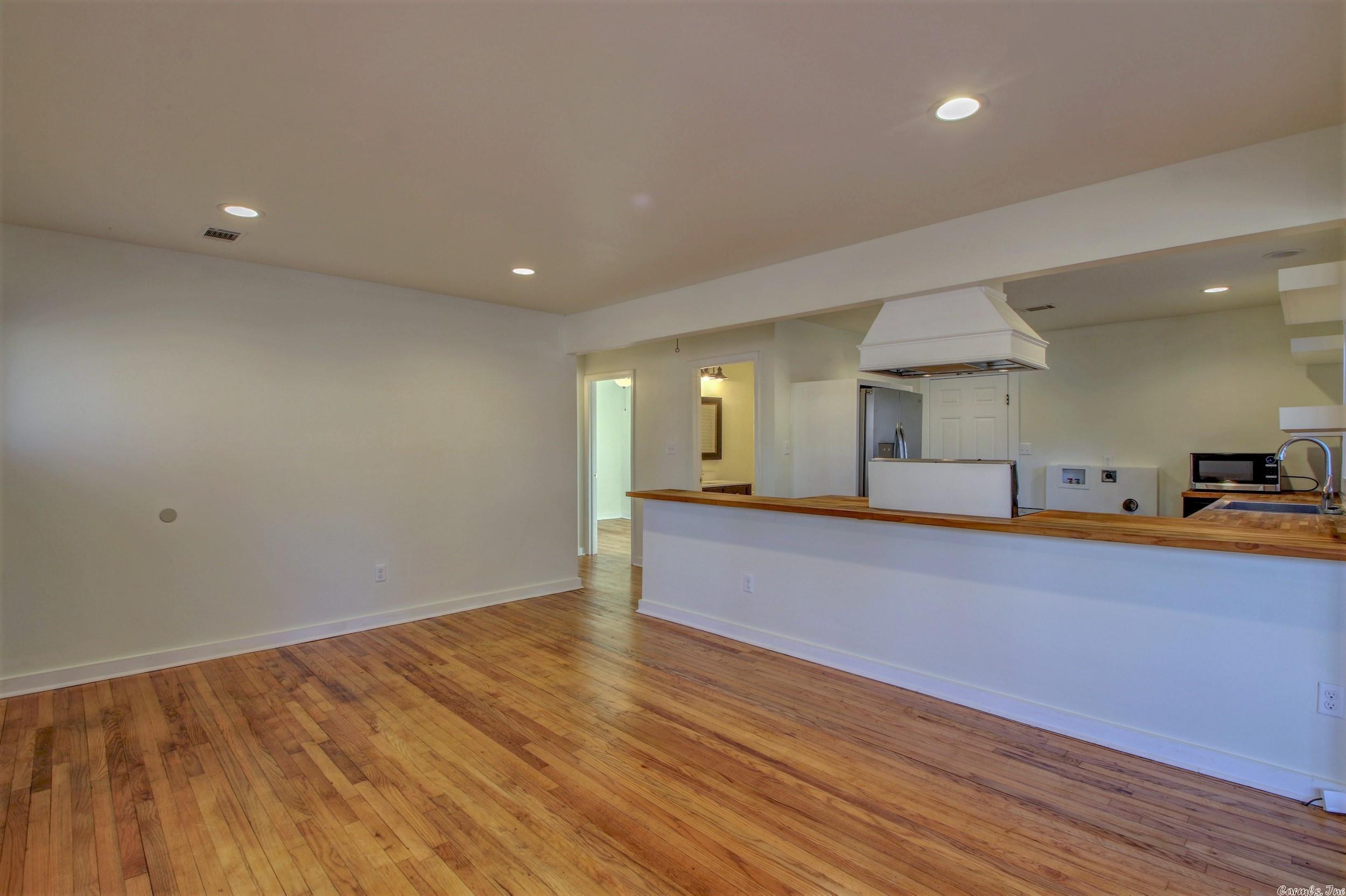 Cherry & Cox - Residential Lease