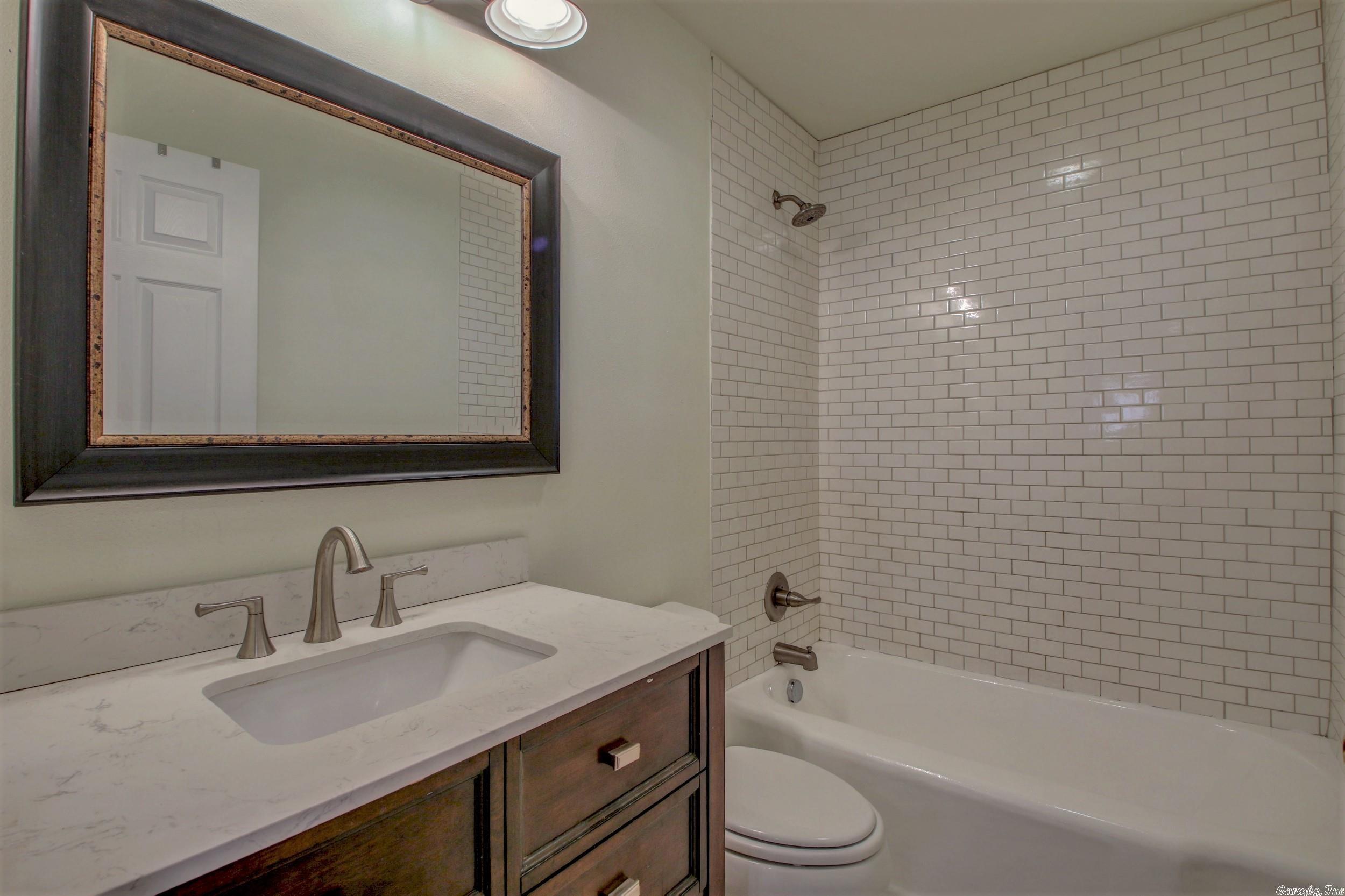 Cherry & Cox - Residential Lease