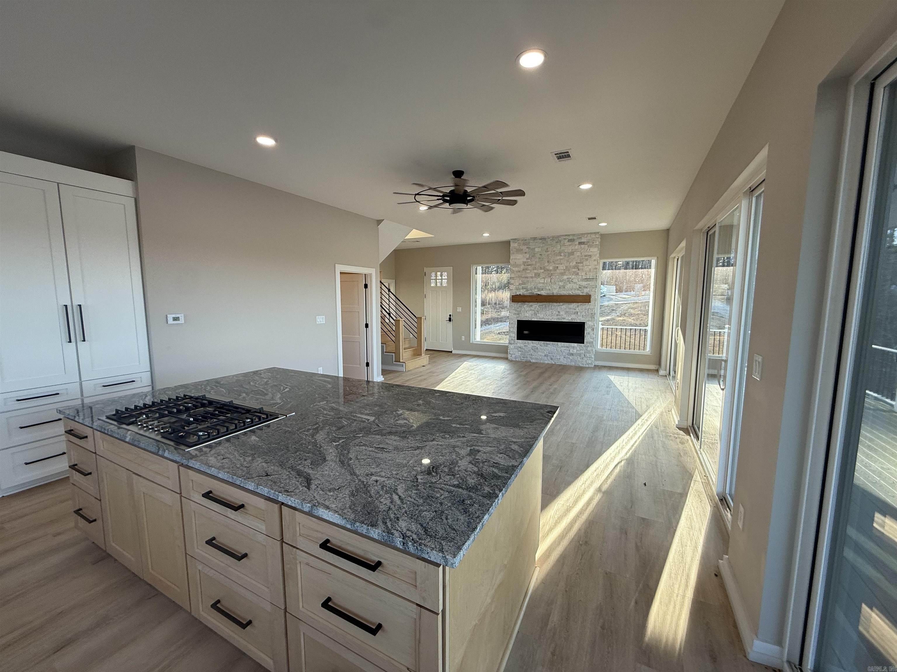 DIAMONDHEAD - Residential