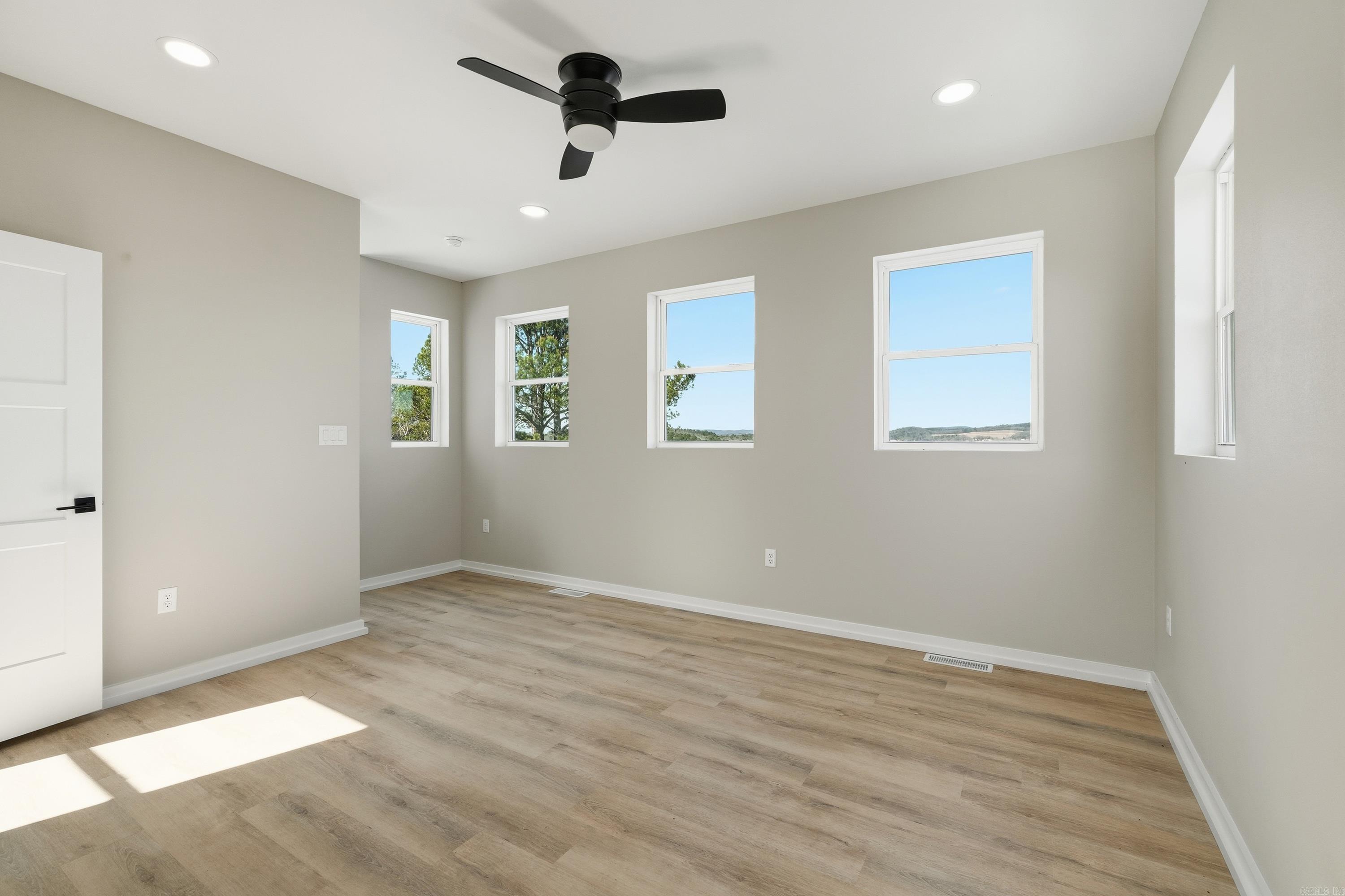 DIAMONDHEAD - Residential