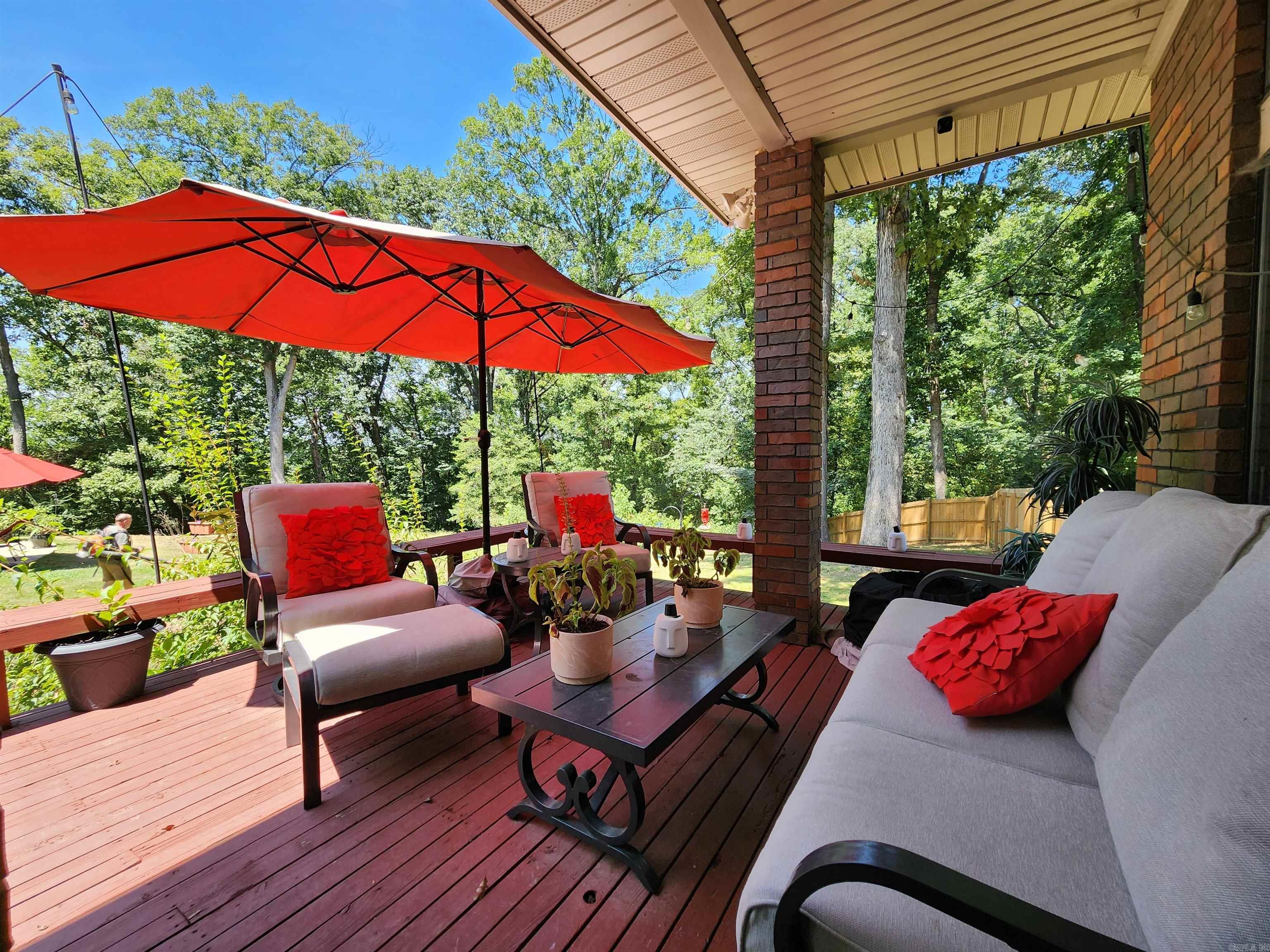 WELLINGTON POINTE - Residential