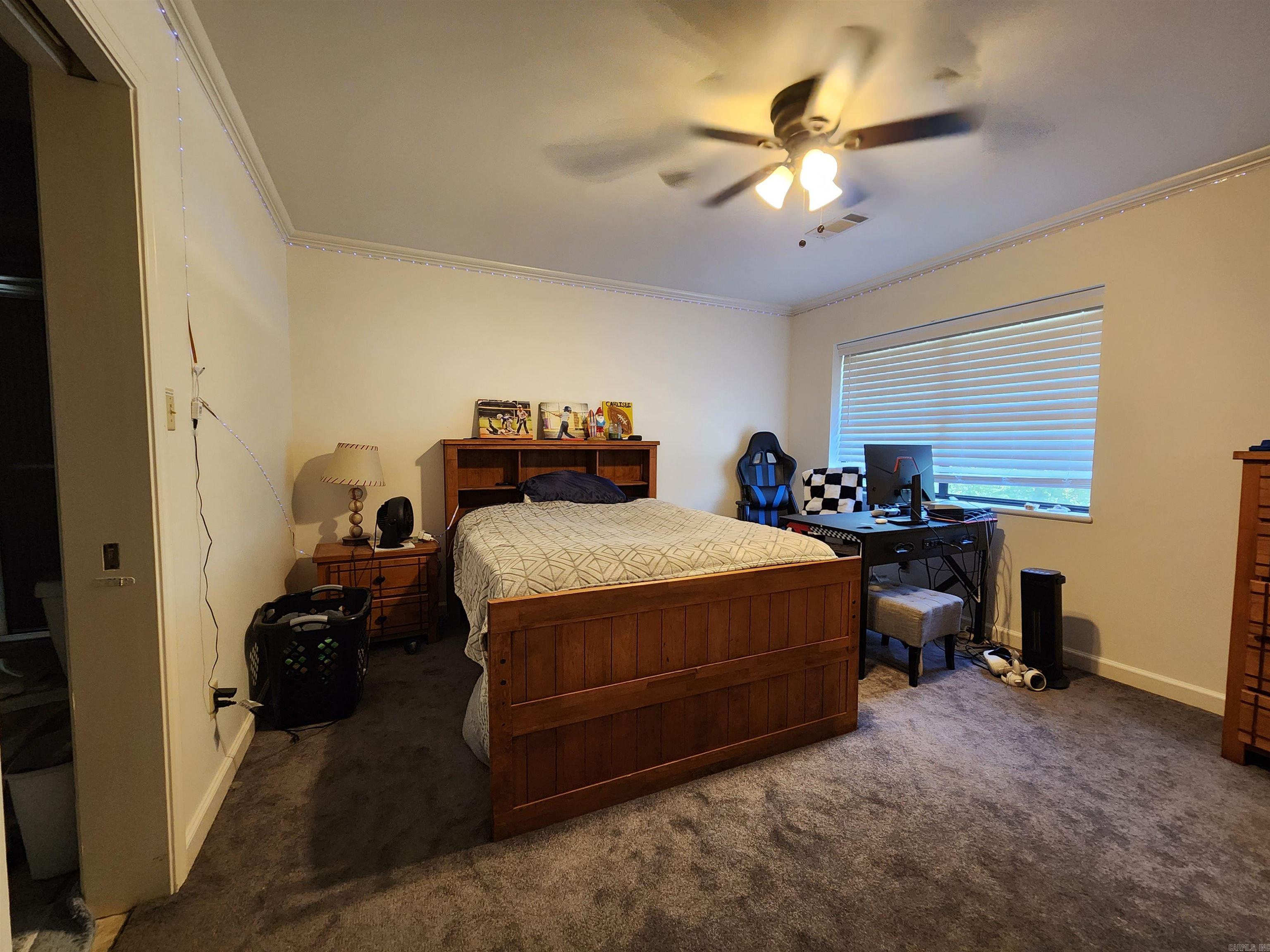 WELLINGTON POINTE - Residential