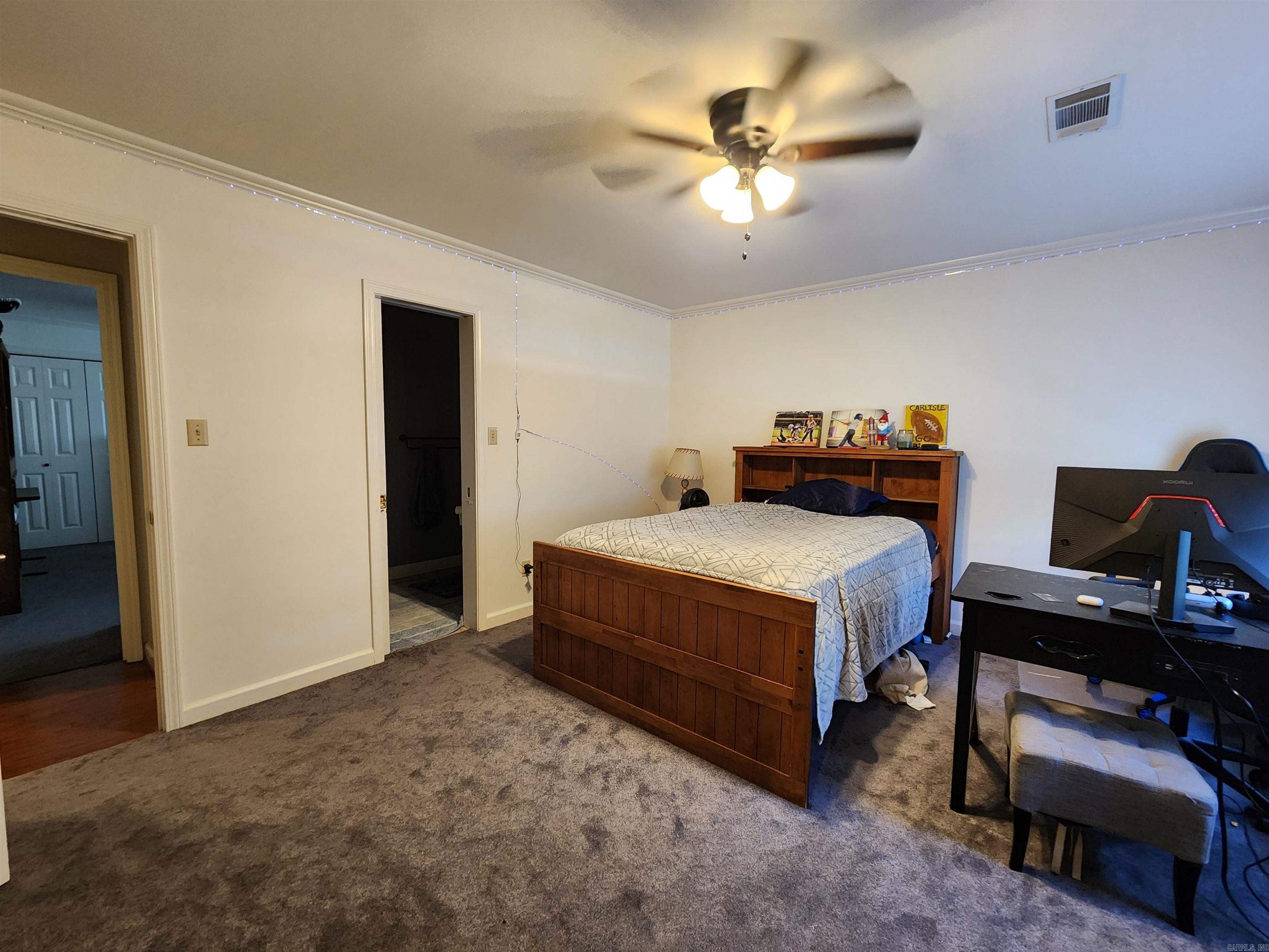 WELLINGTON POINTE - Residential