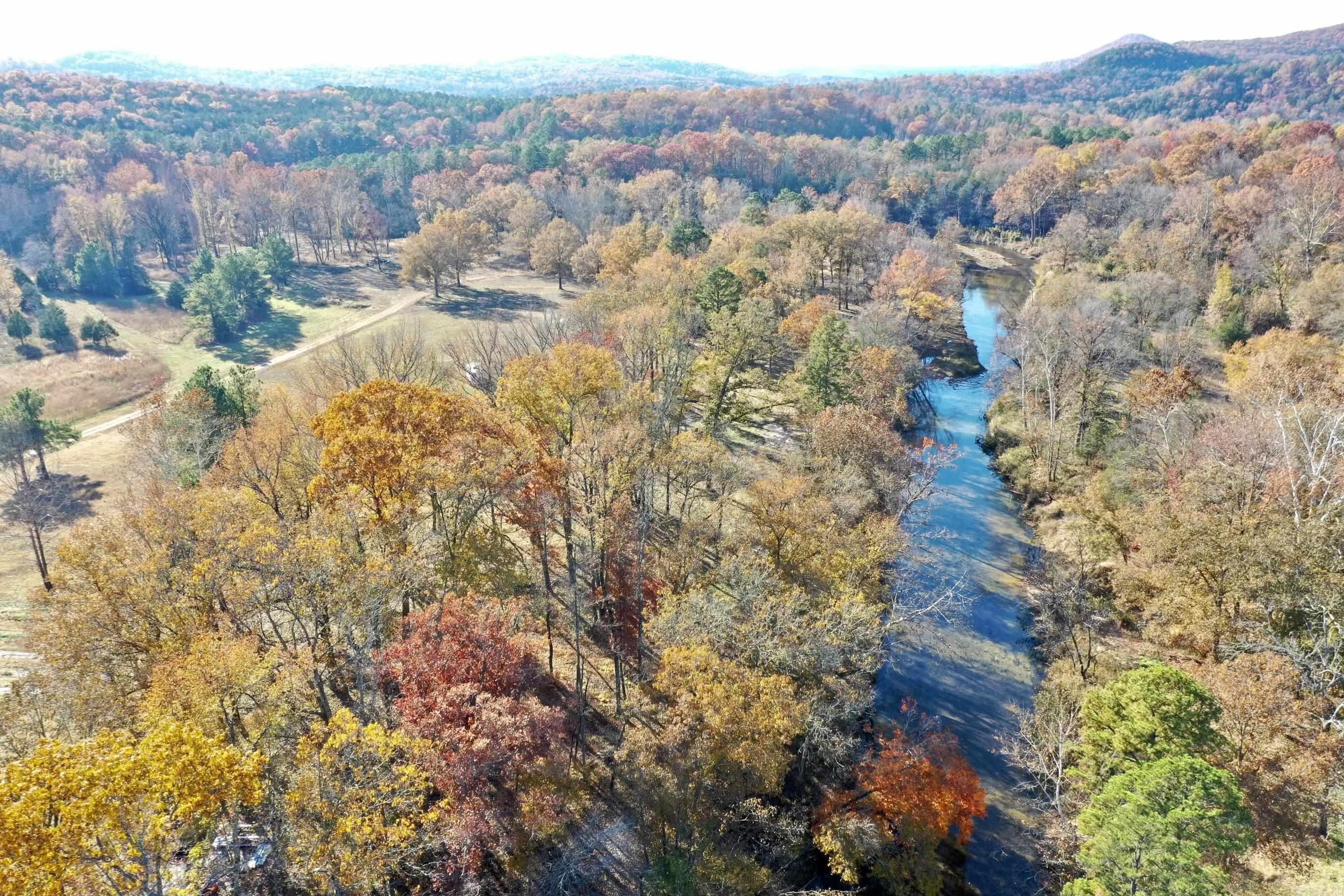LOUD WATER RETREAT - Residential