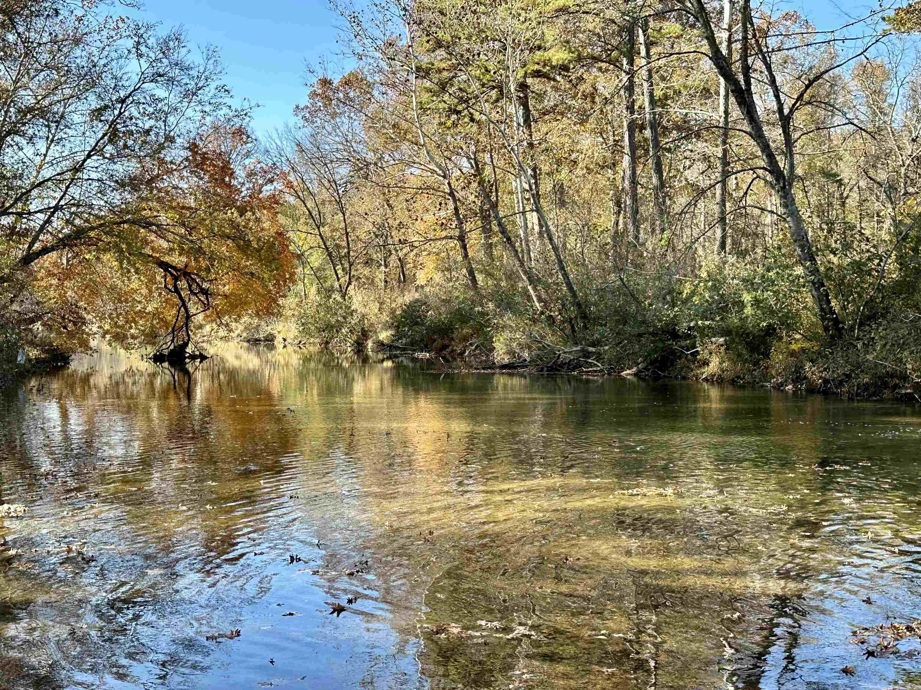 LOUD WATER RETREAT - Residential