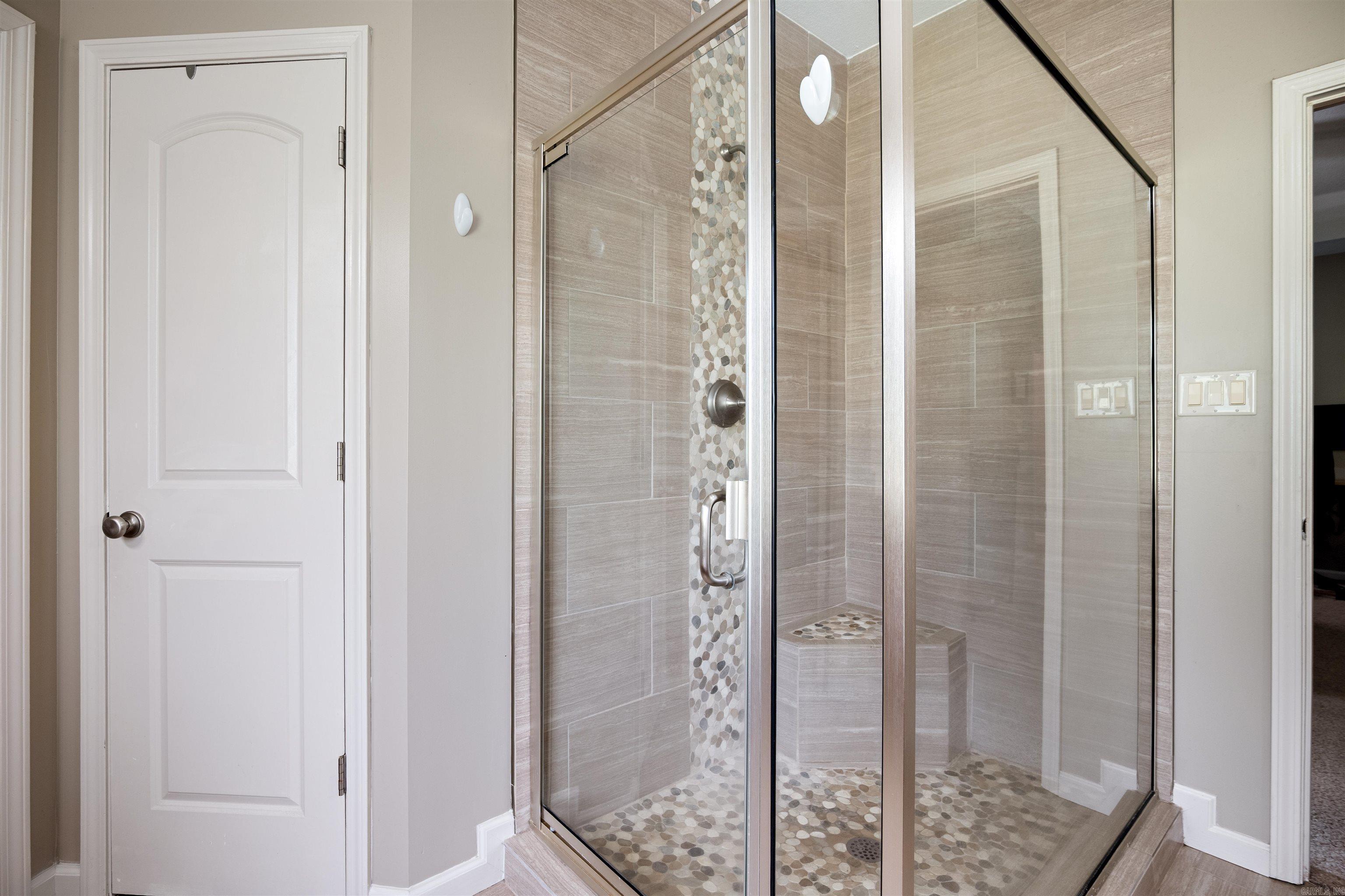 WINDING RIDGE - Residential