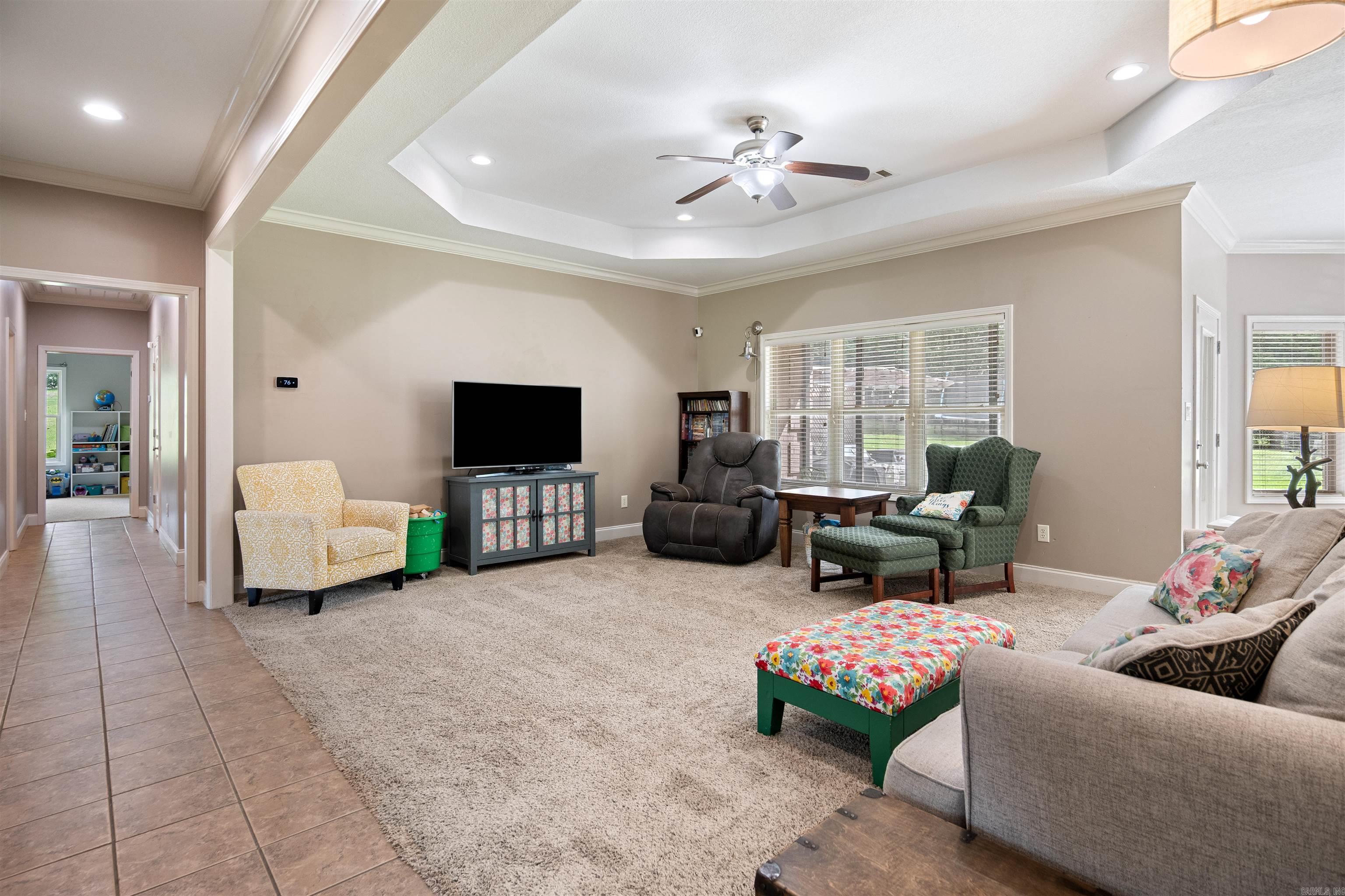 WINDING RIDGE - Residential