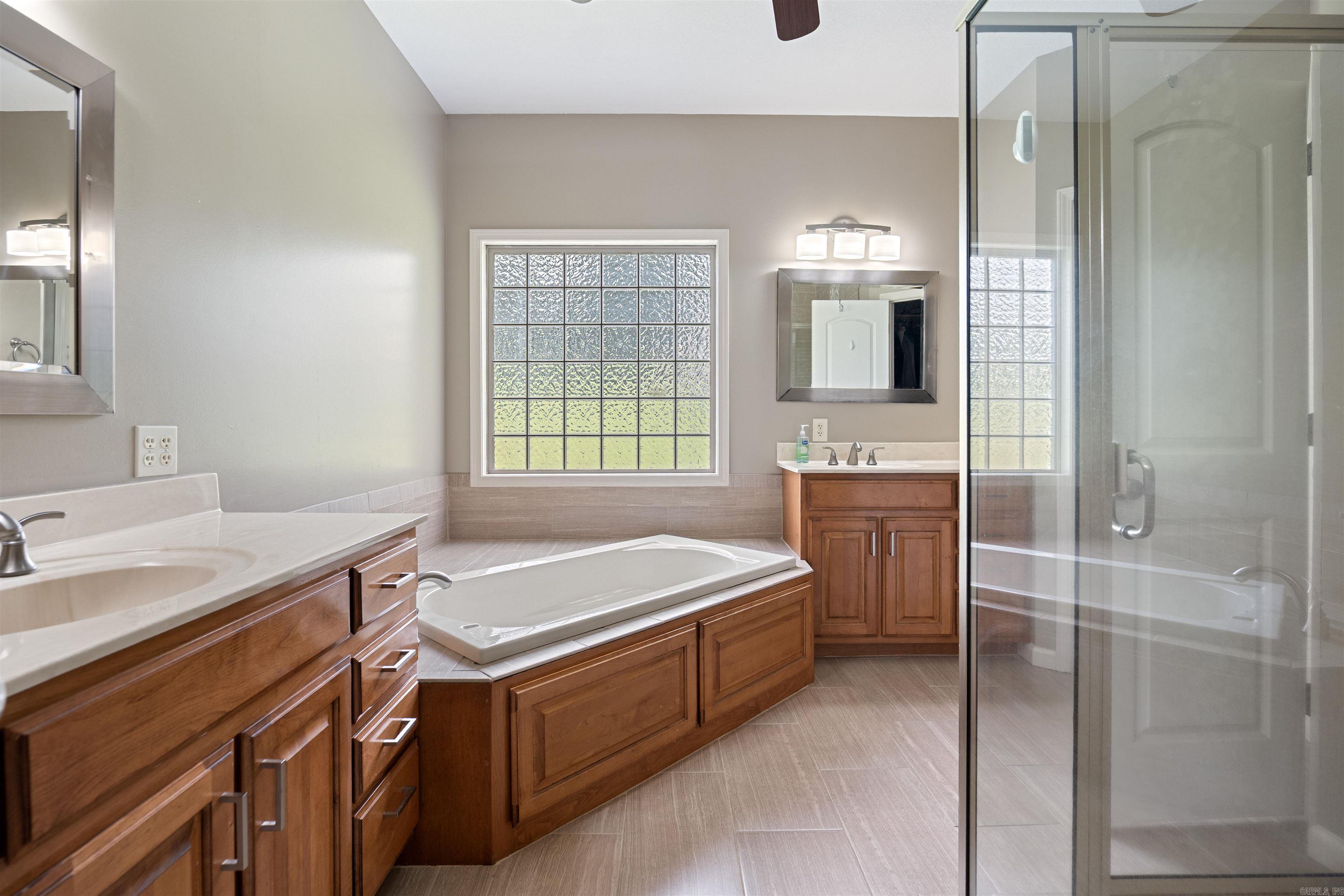 WINDING RIDGE - Residential