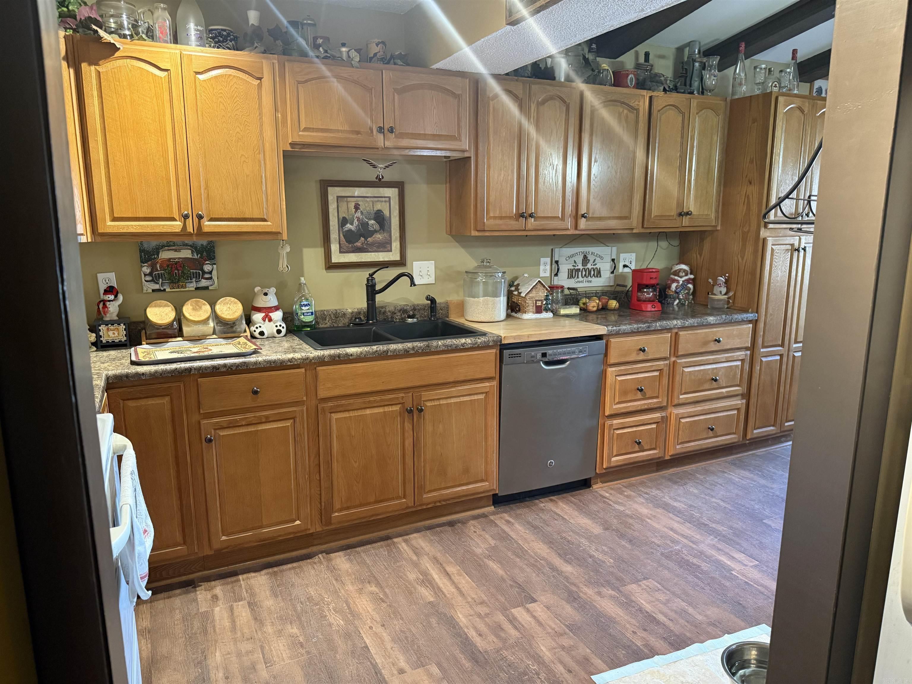 CHELSEA GLADE - Residential