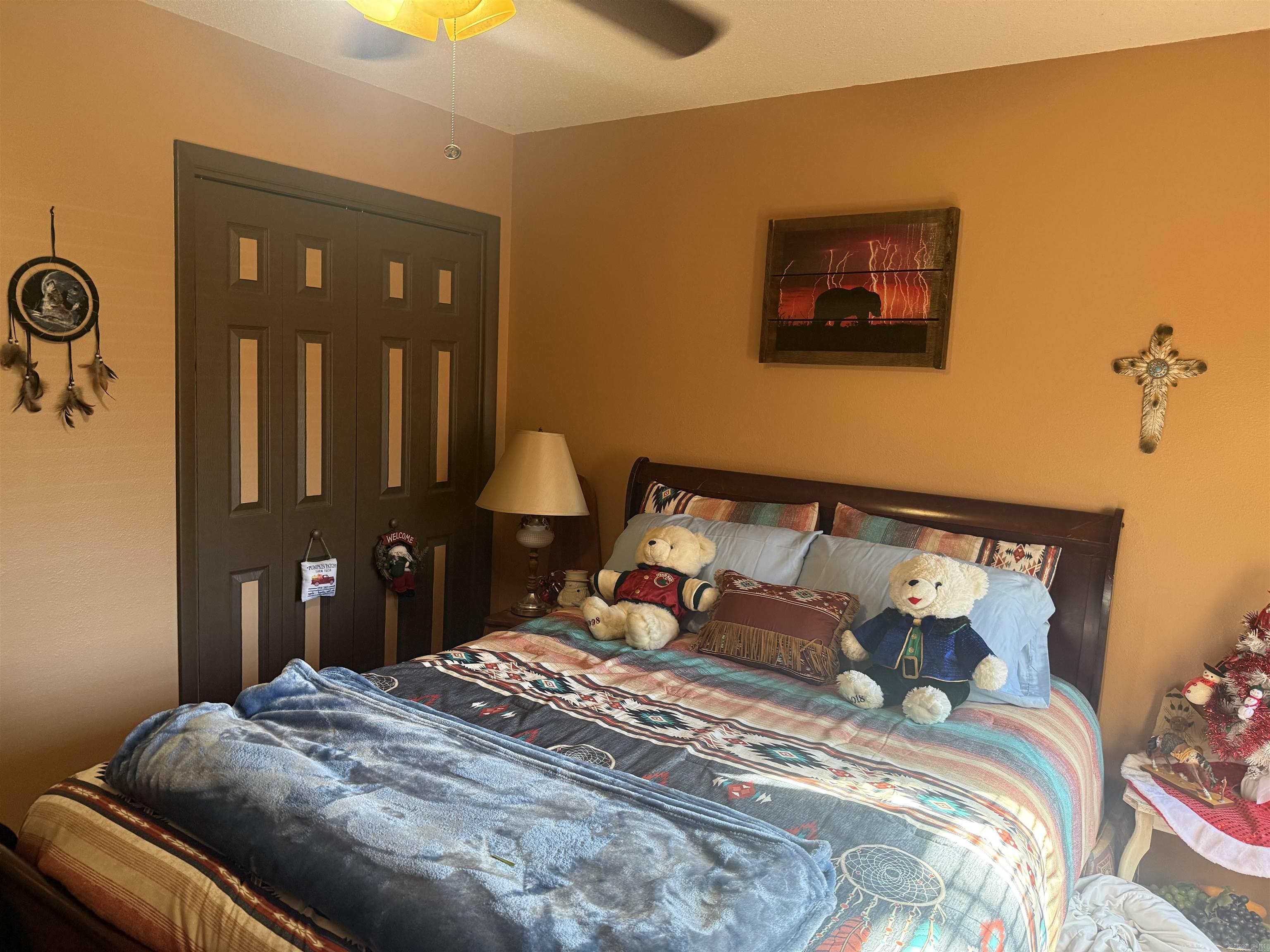 CHELSEA GLADE - Residential