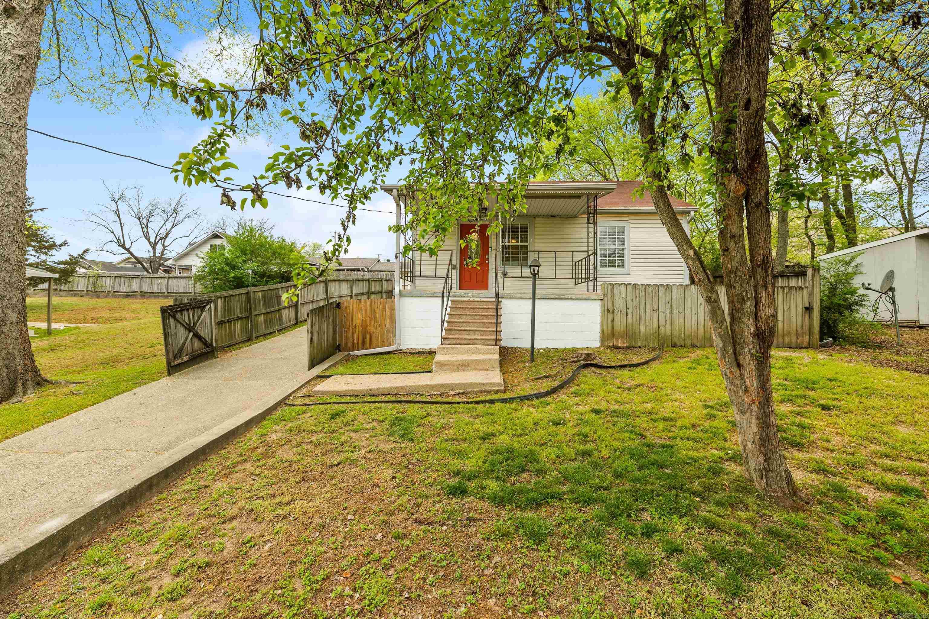 Original Town of Benton - Residential